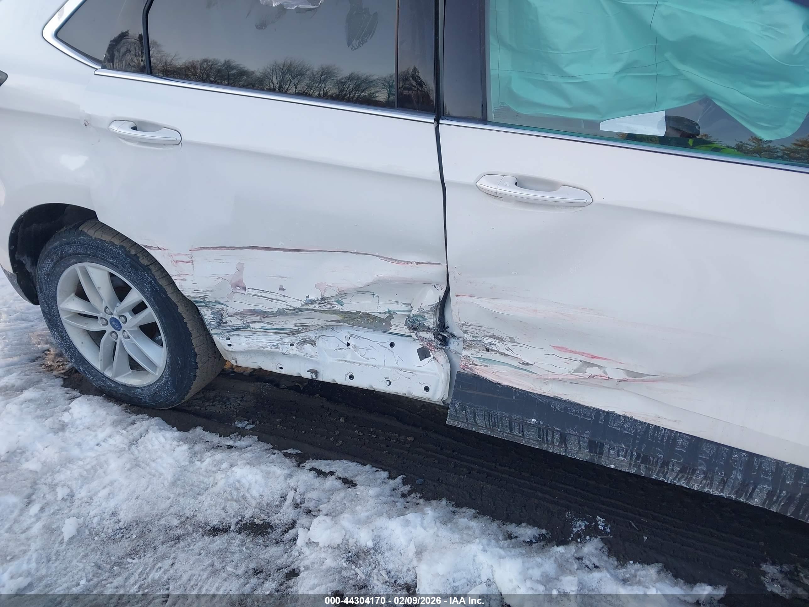 FORD EDGE image 6