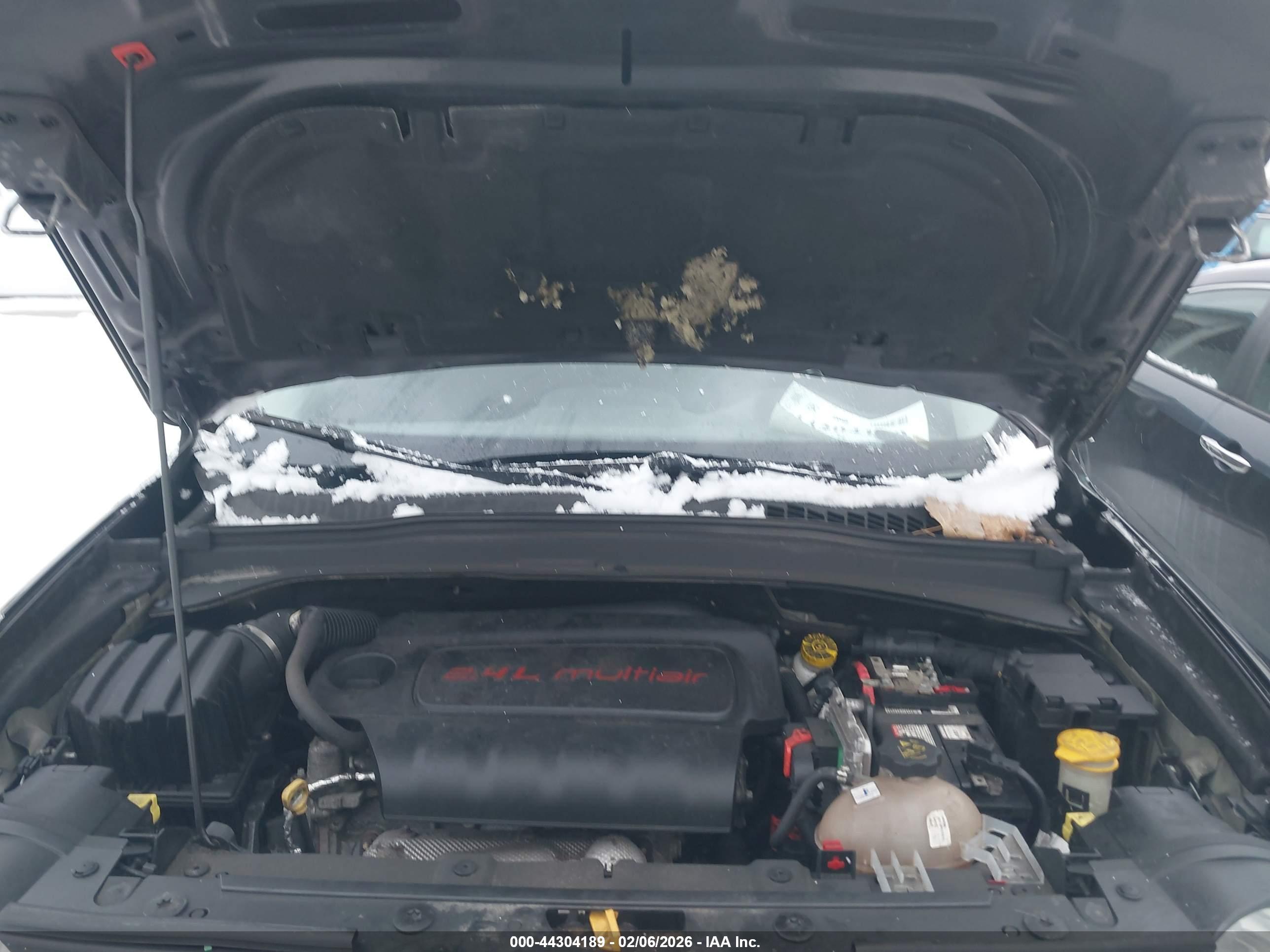 JEEP RENEGADE image 10