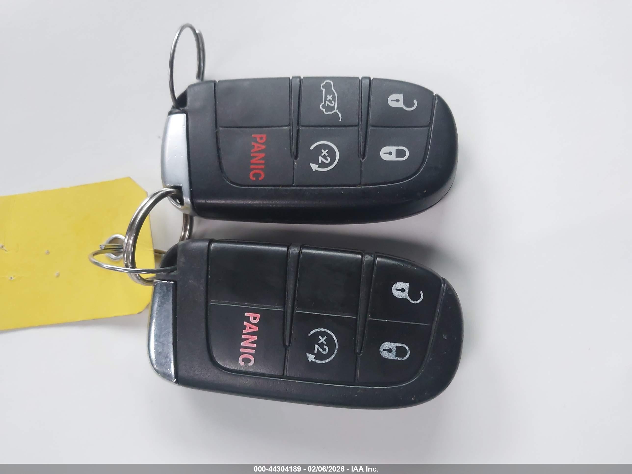 JEEP RENEGADE image 11