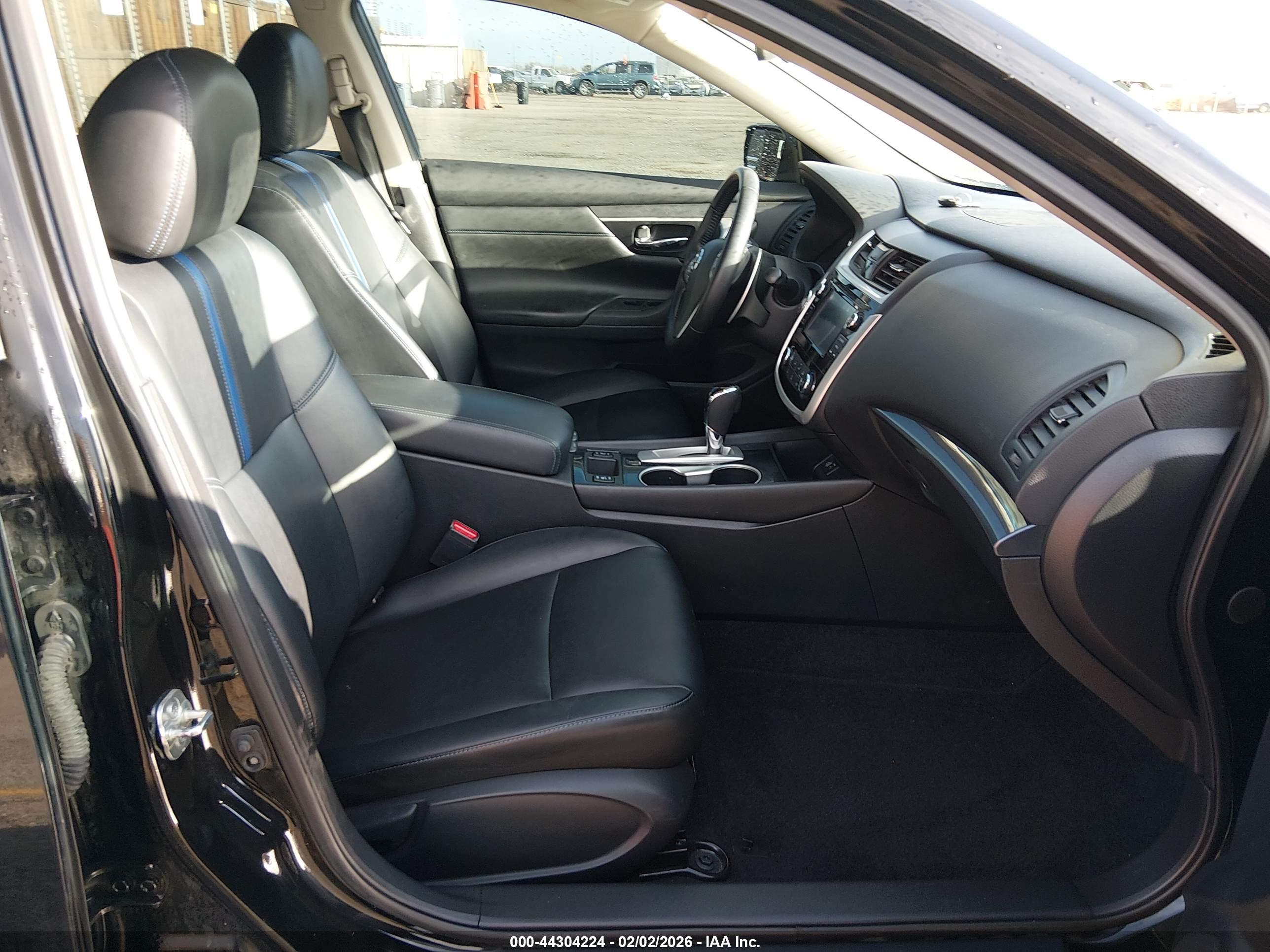 NISSAN ALTIMA image 5