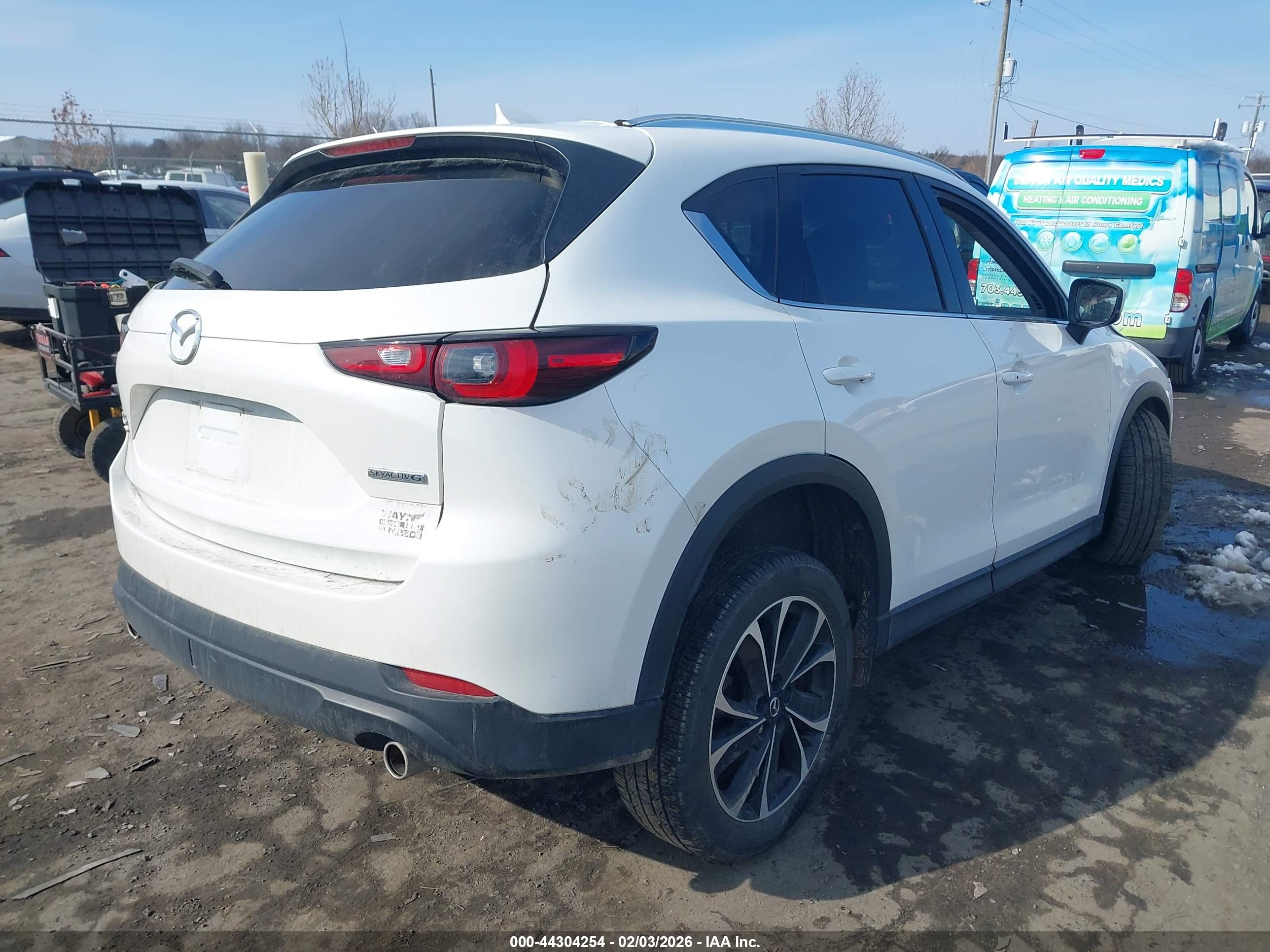 MAZDA CX-5 image 4