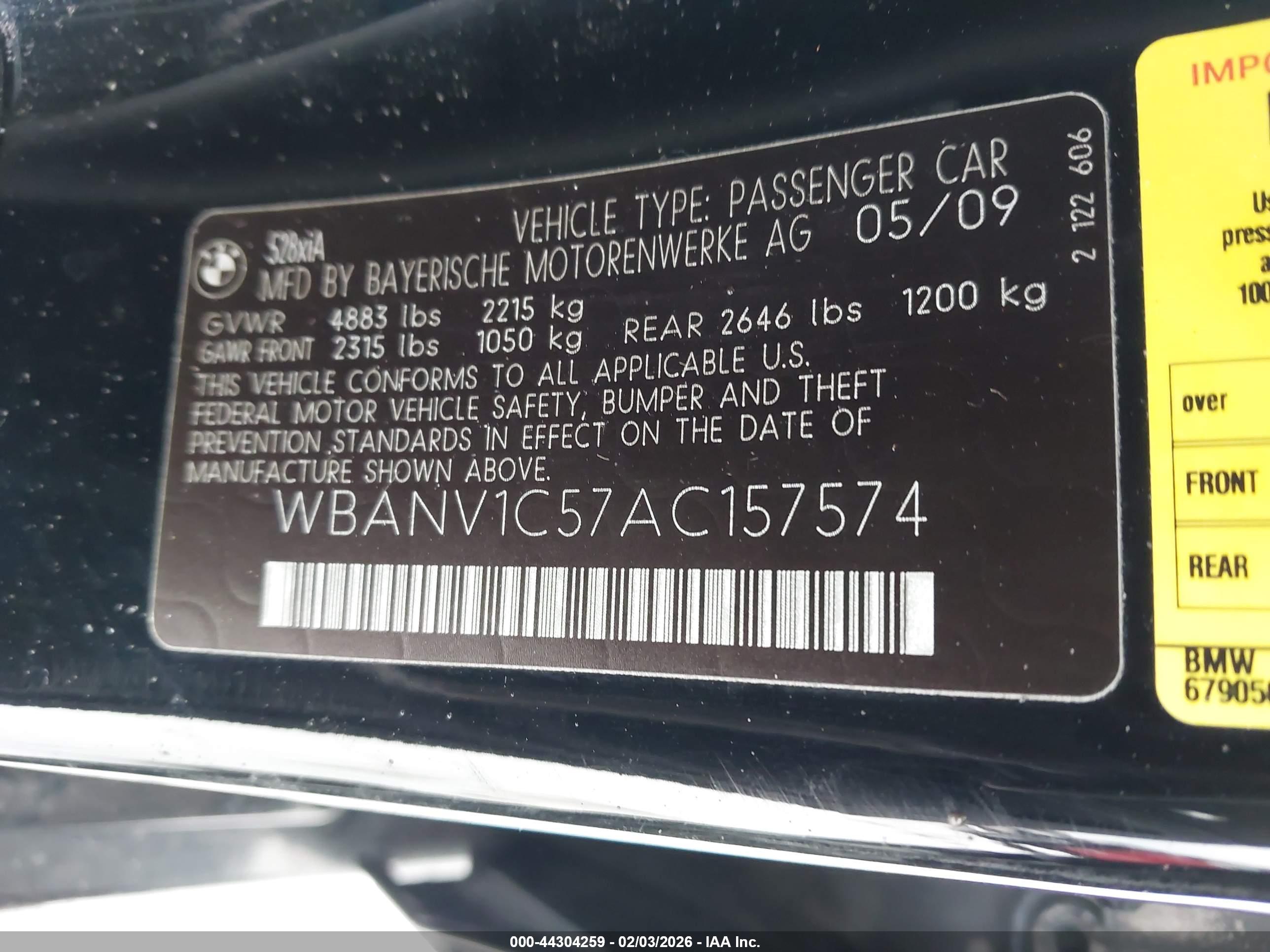 BMW 528I image 9