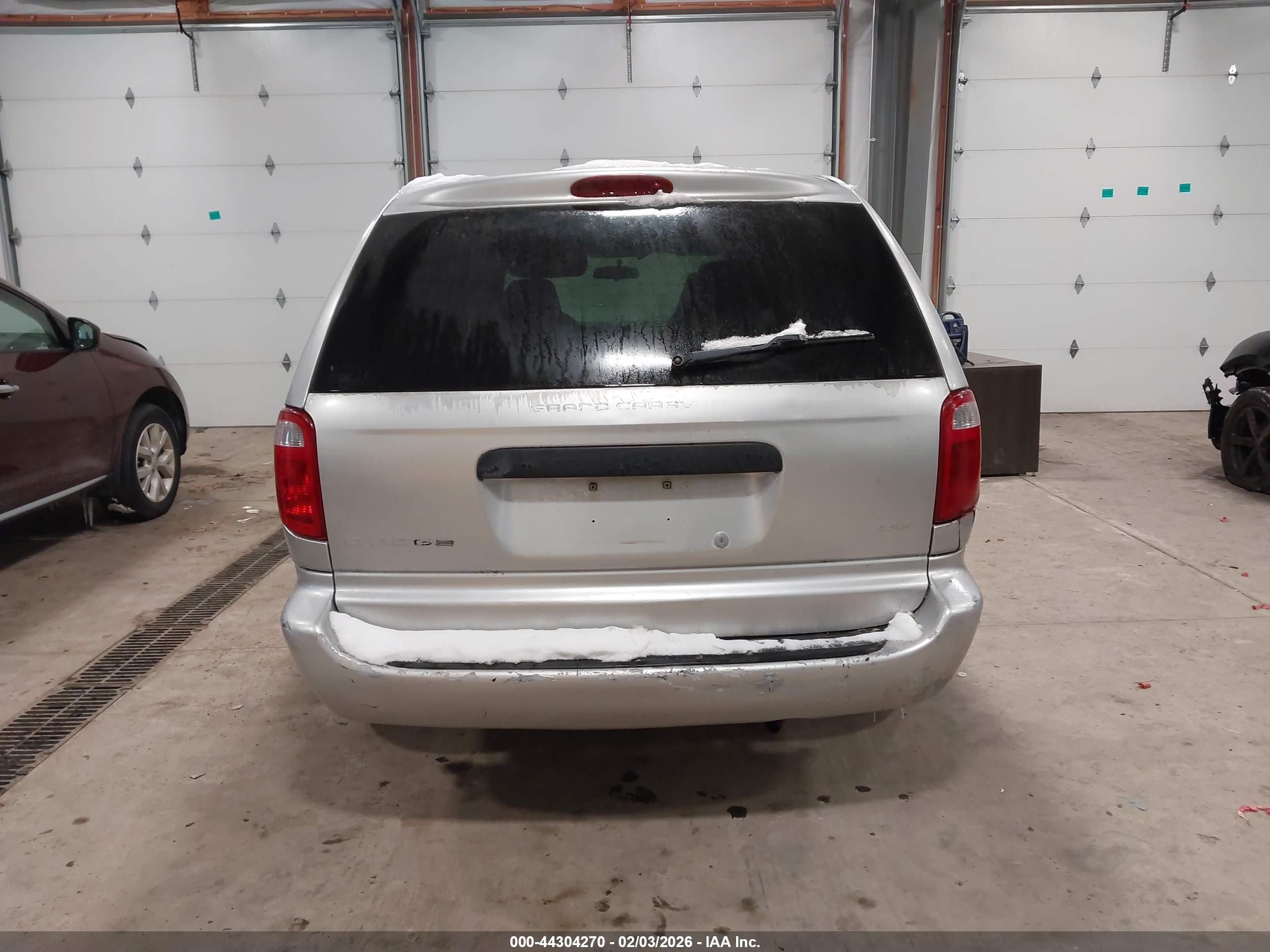 DODGE GRAND image 6