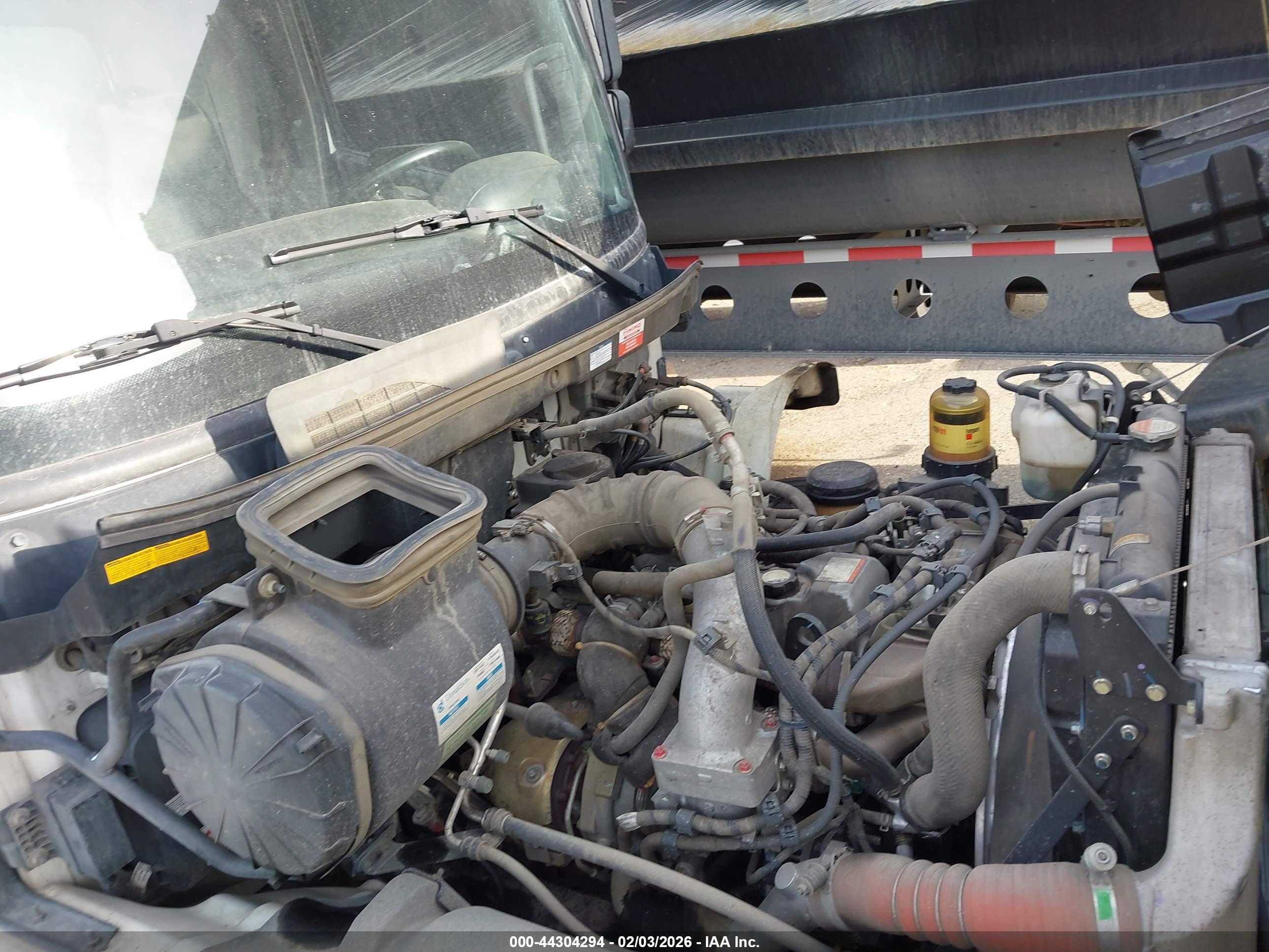 HINO 258/268 image 10
