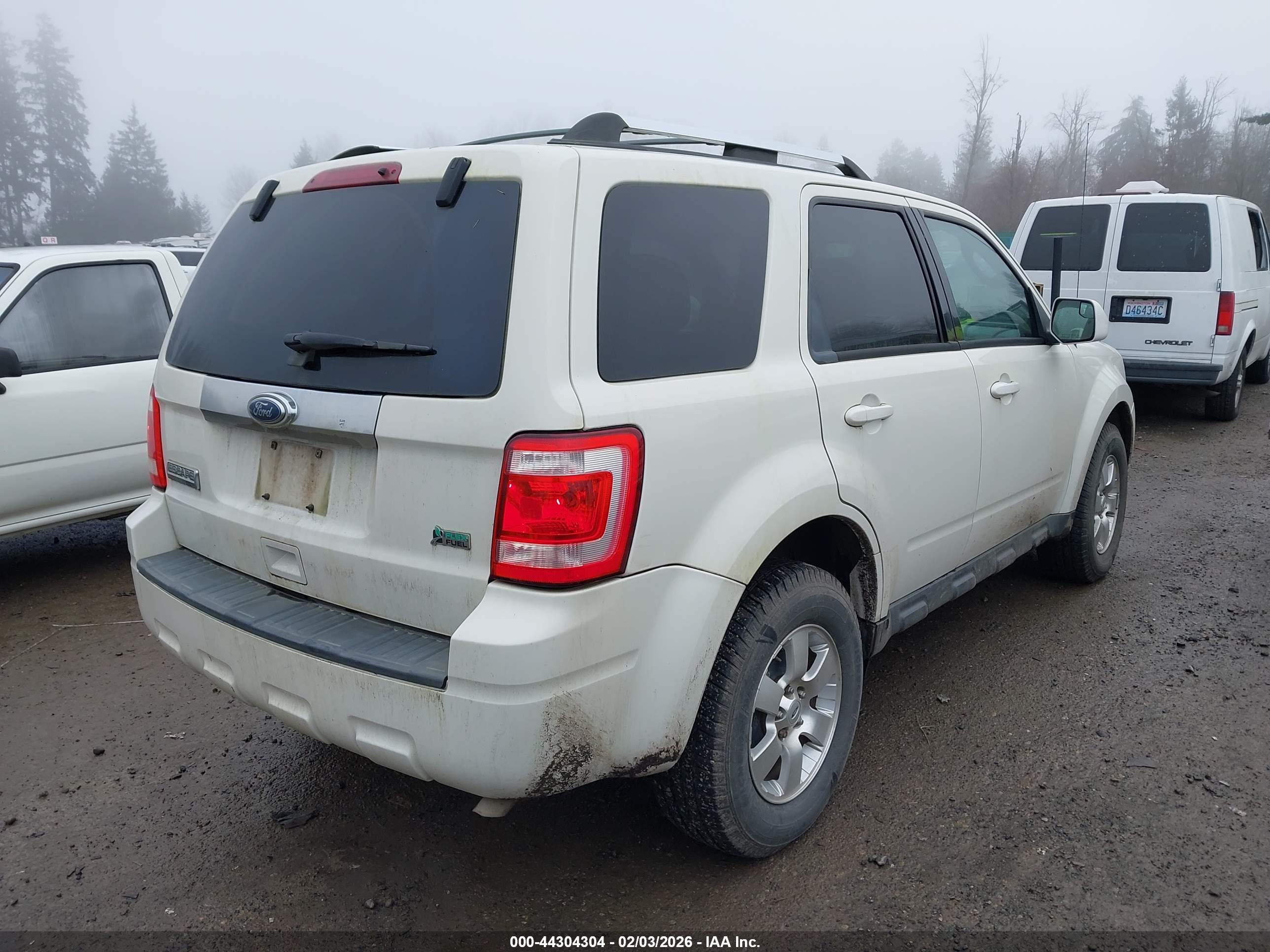 FORD ESCAPE image 4