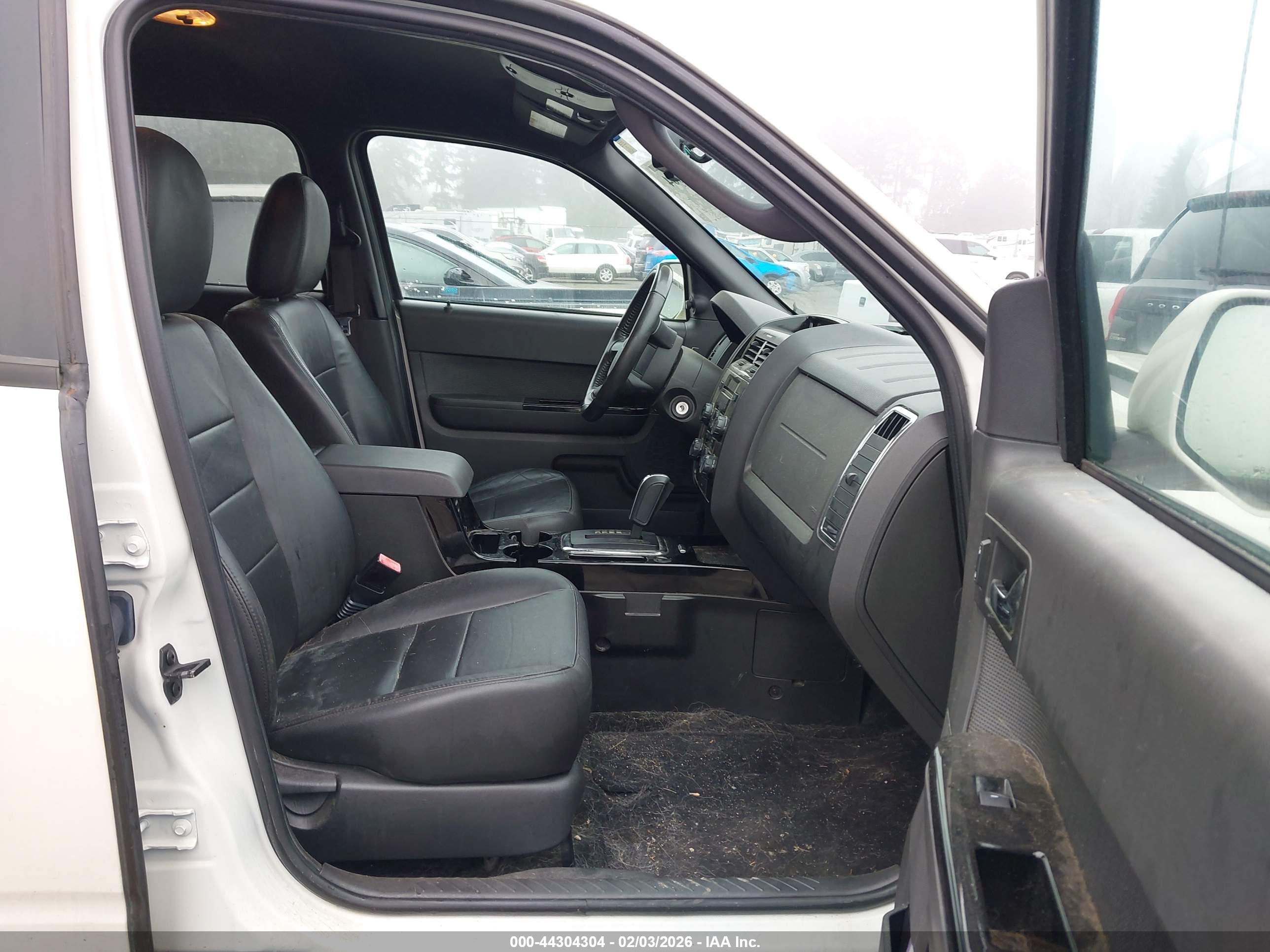 FORD ESCAPE image 5