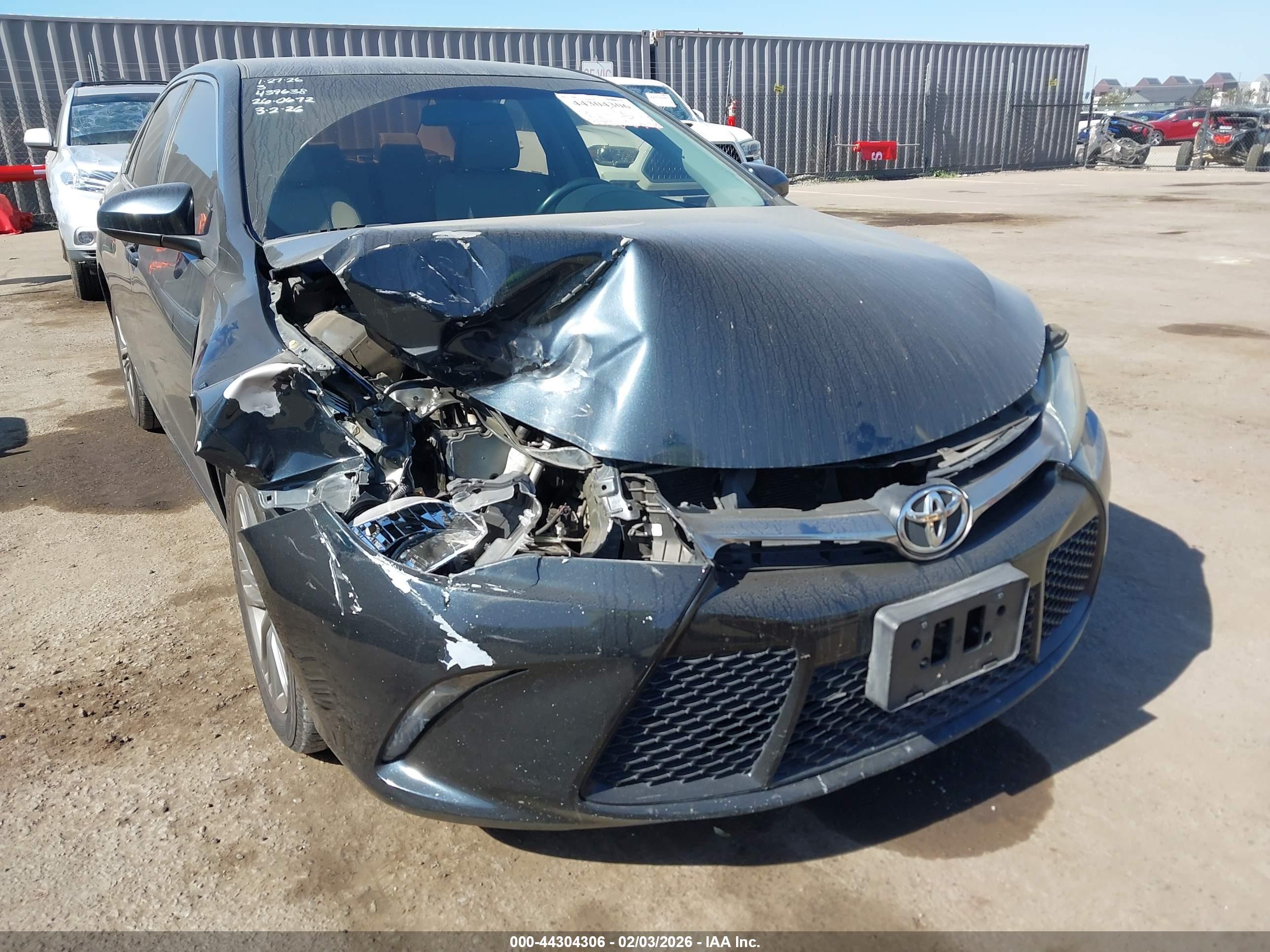 TOYOTA CAMRY image 6