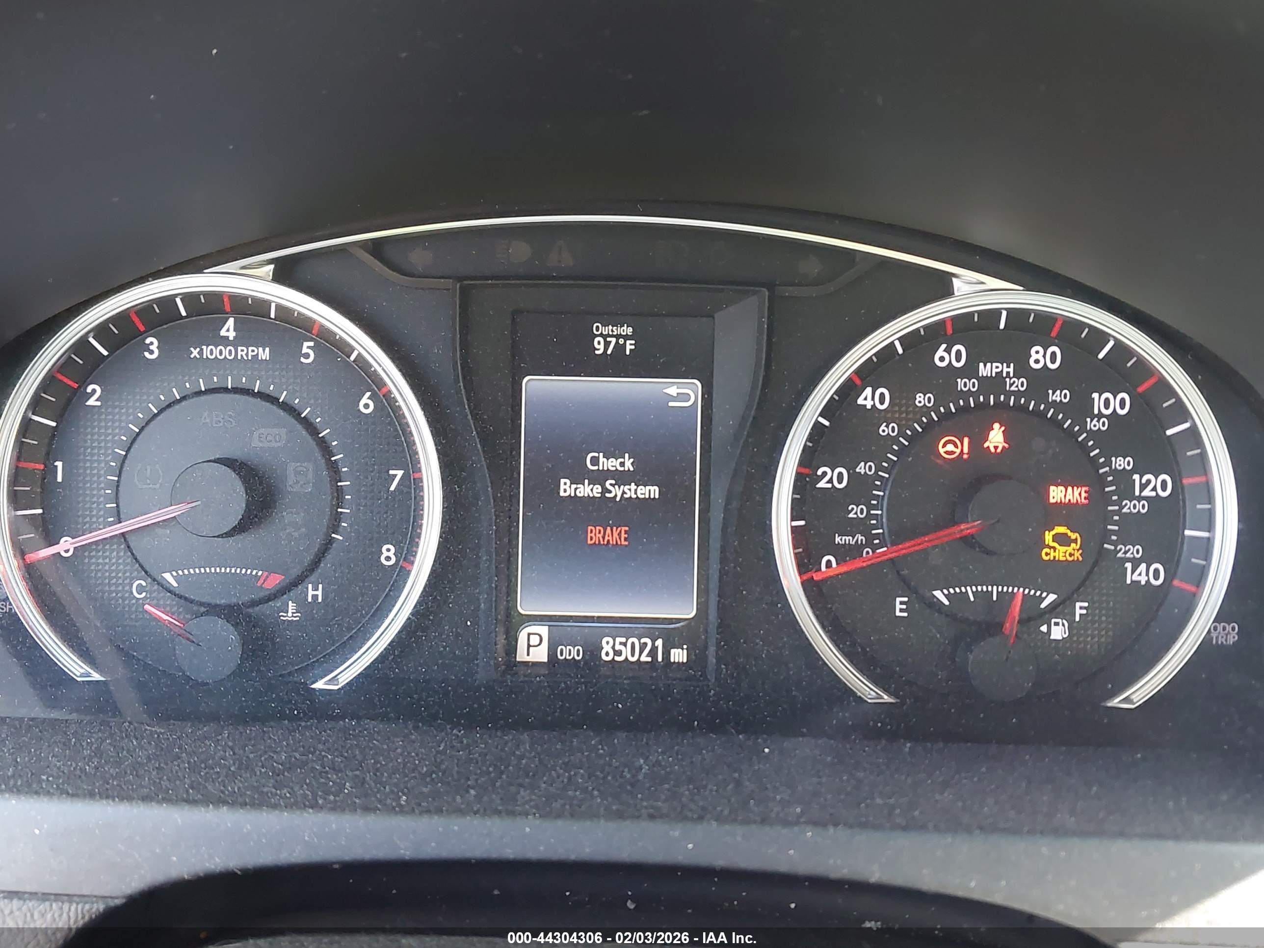 TOYOTA CAMRY image 7