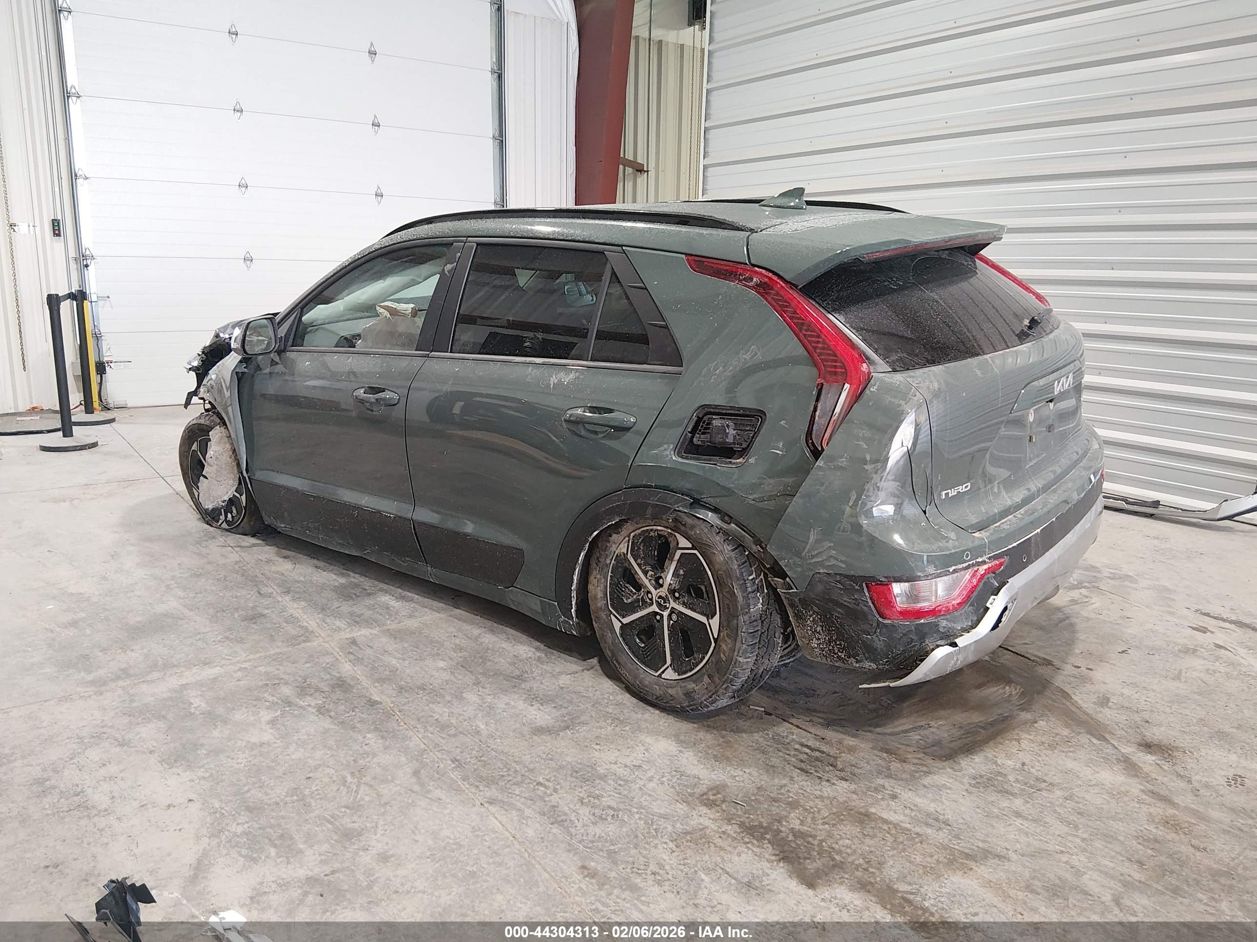 KIA NIRO image 3
