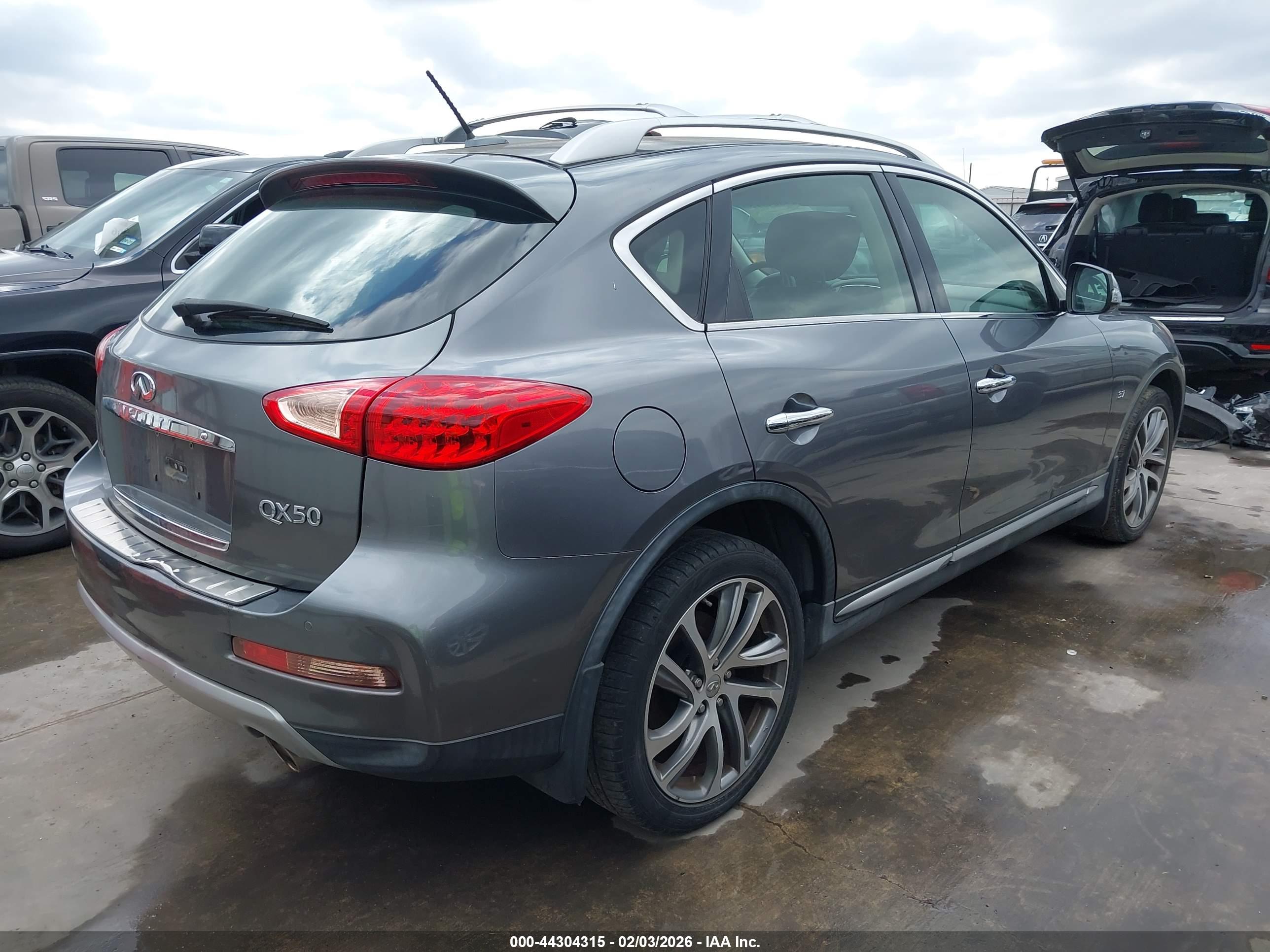 INFINITI QX50 image 4
