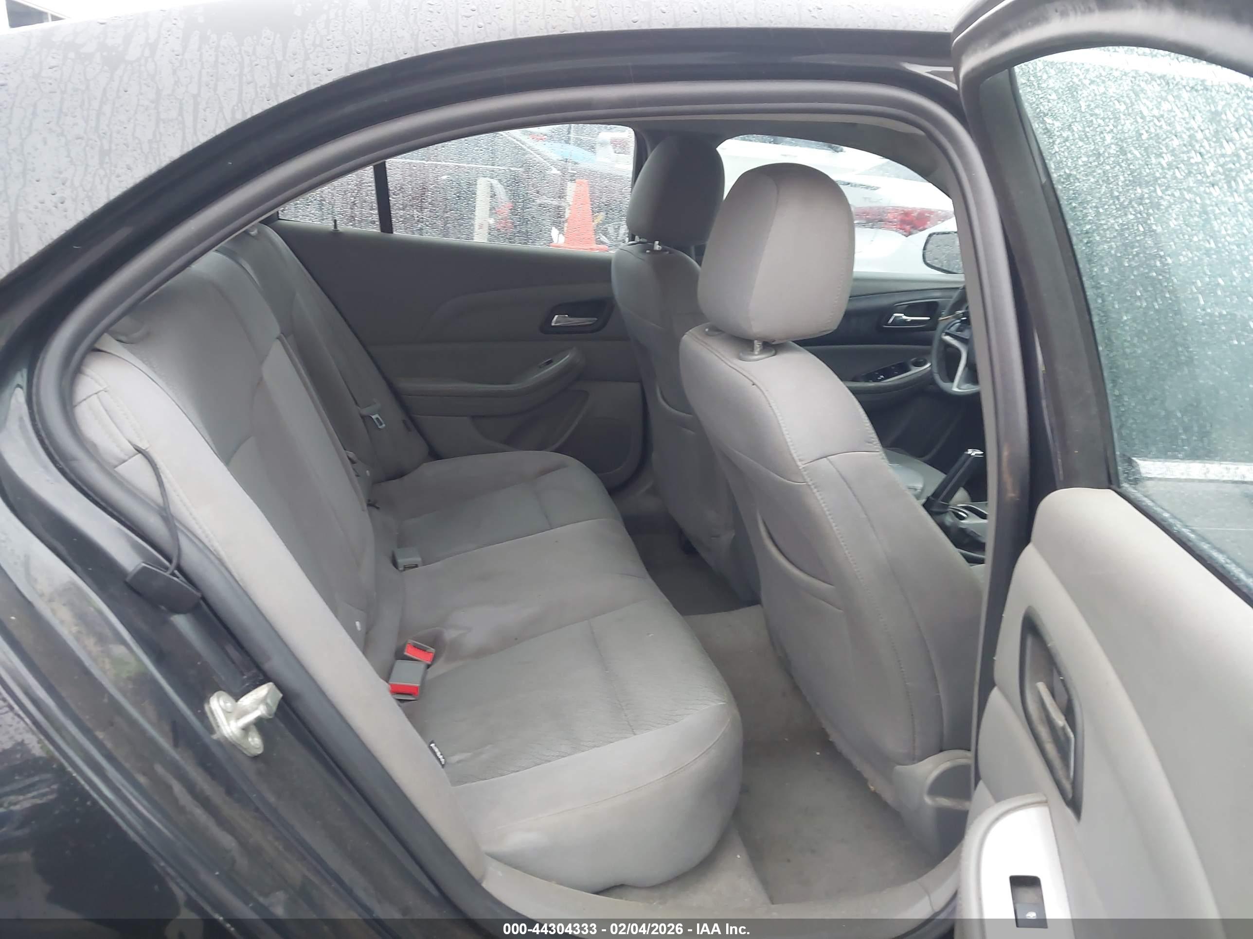 CHEVROLET MALIBU image 8