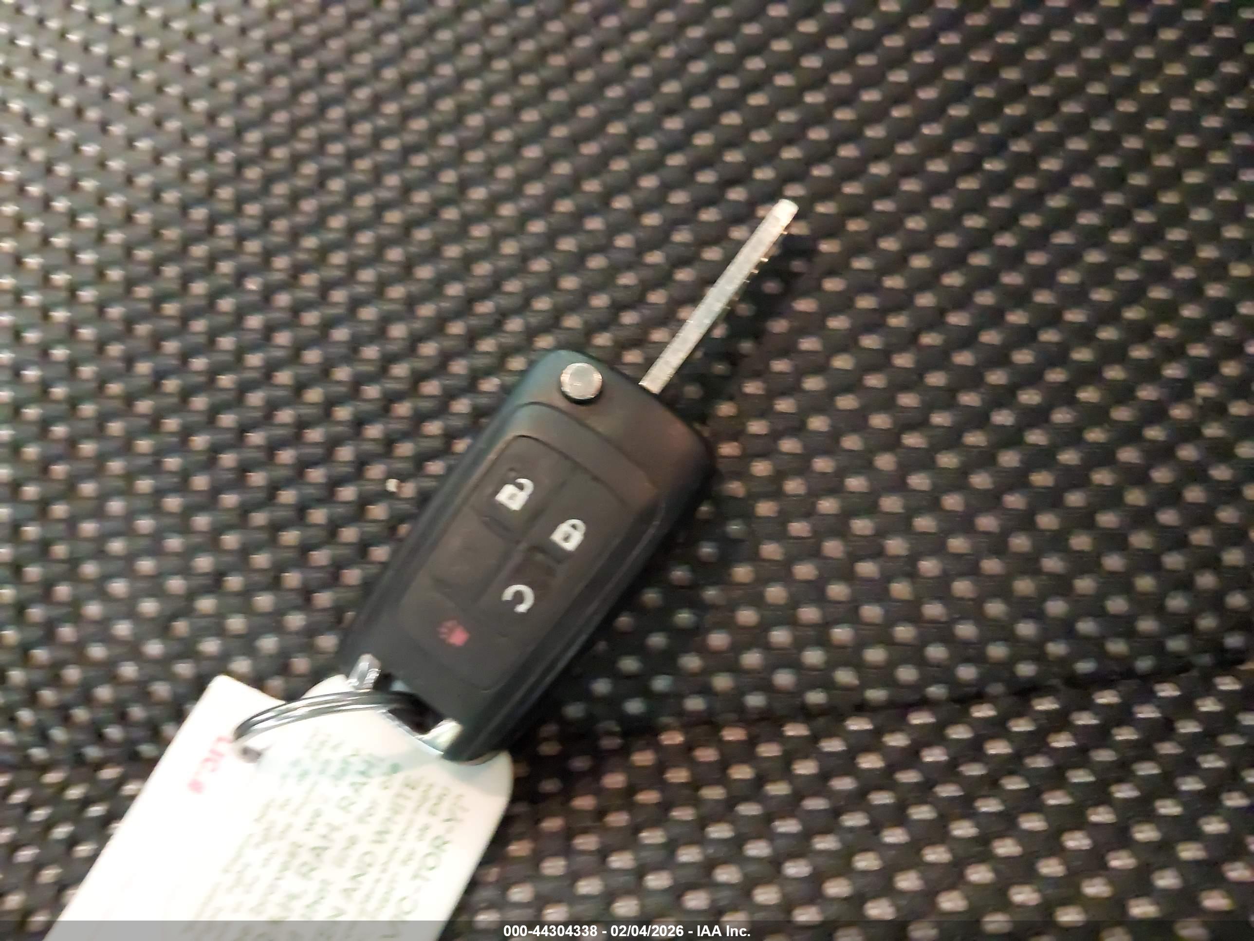 GMC TERRAIN image 11