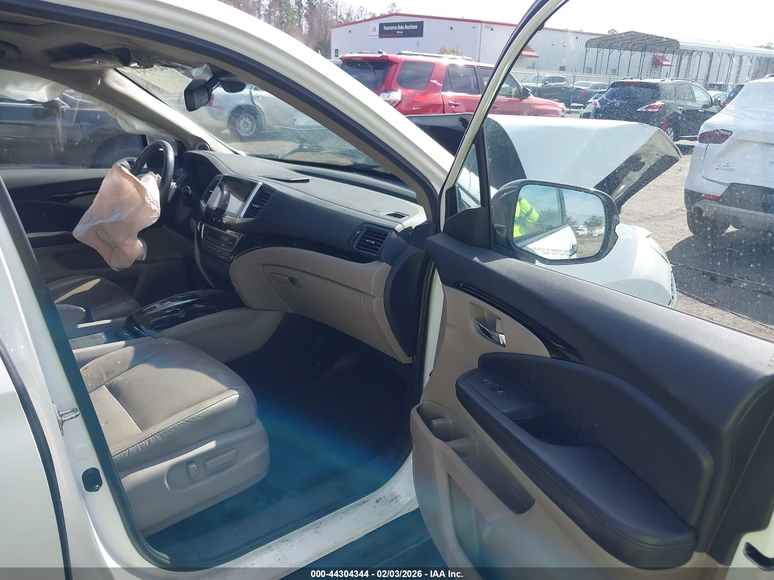 HONDA PILOT image 5