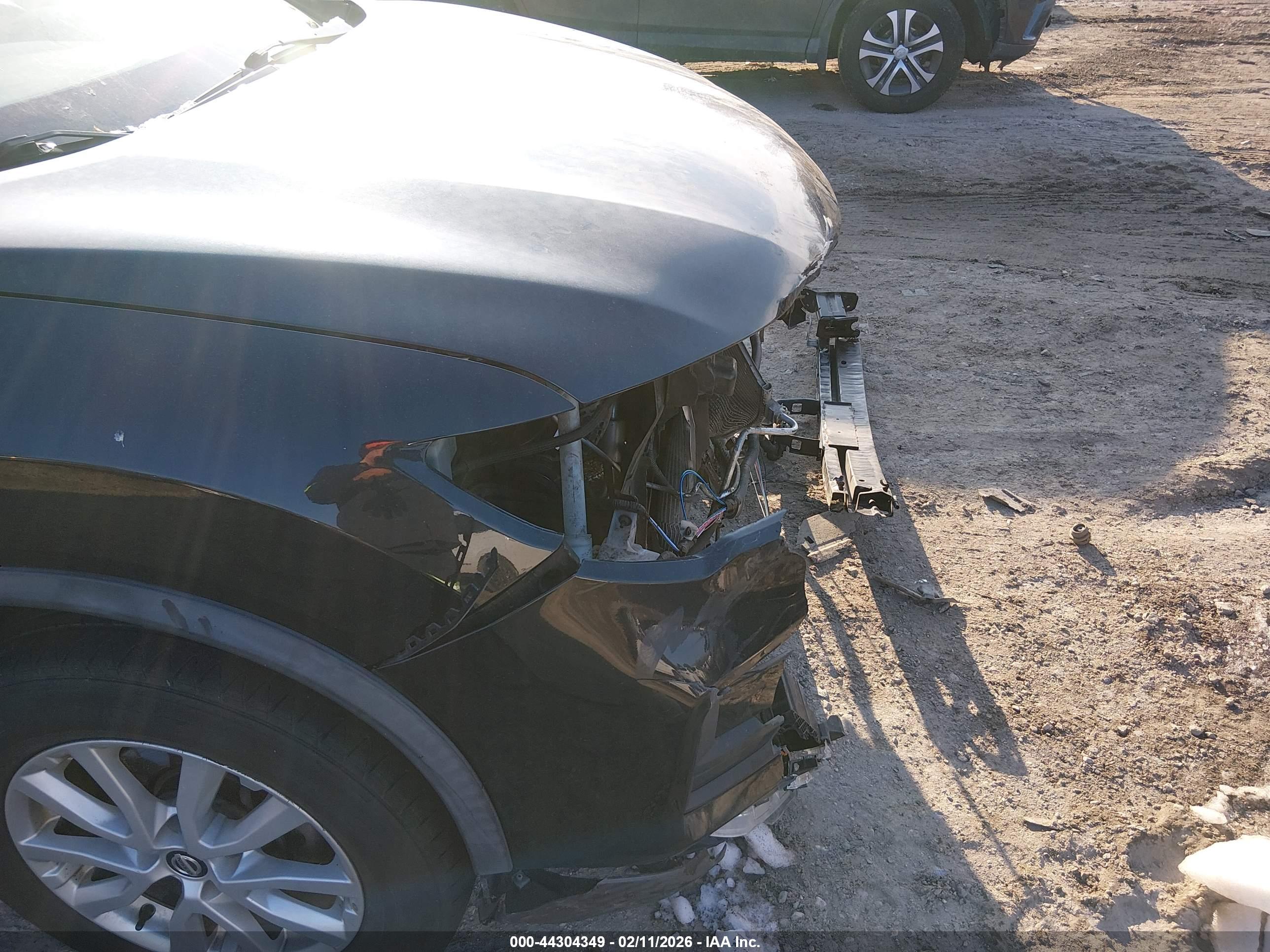 NISSAN ROGUE image 6