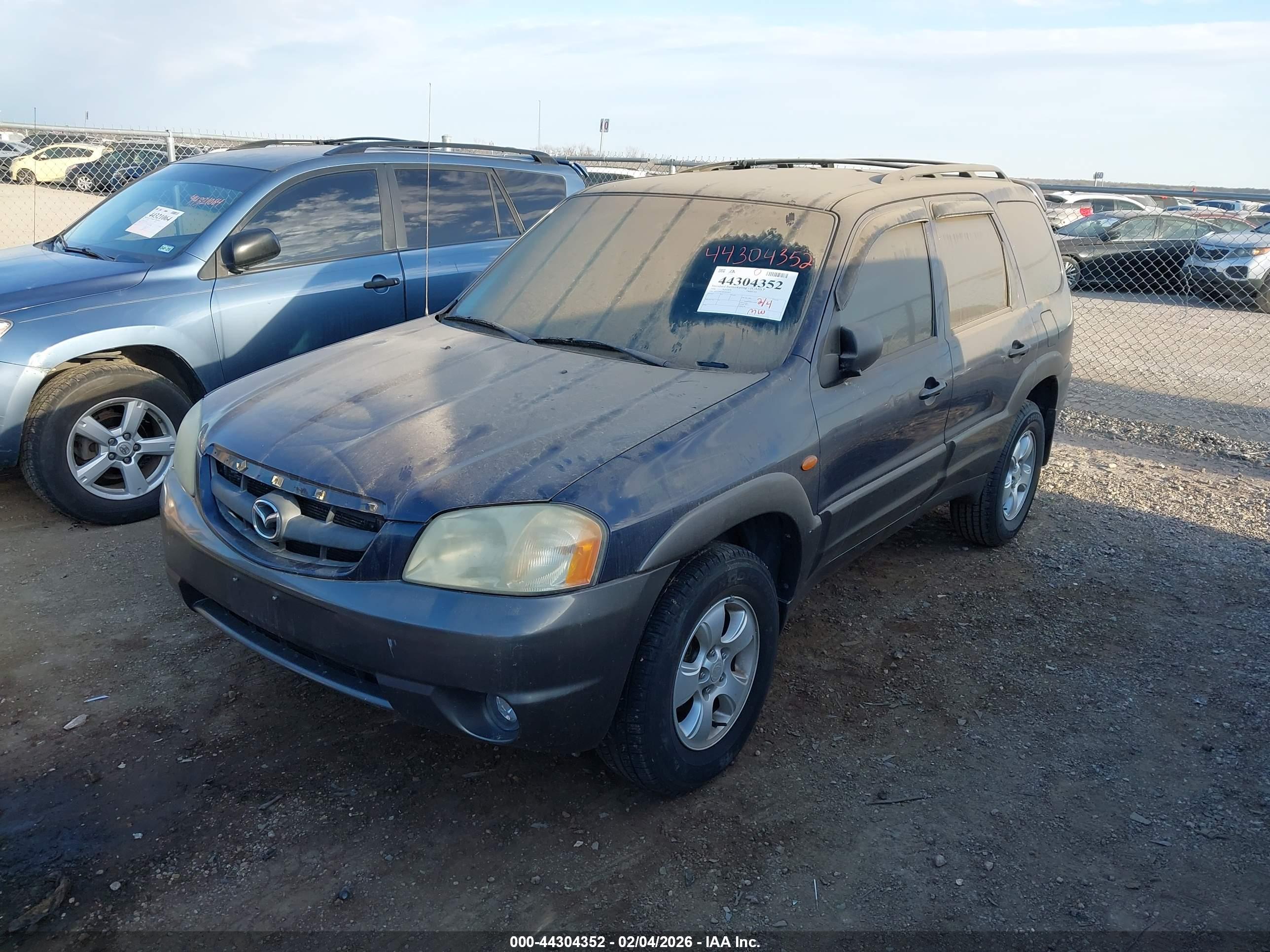 MAZDA TRIBUTE image 2