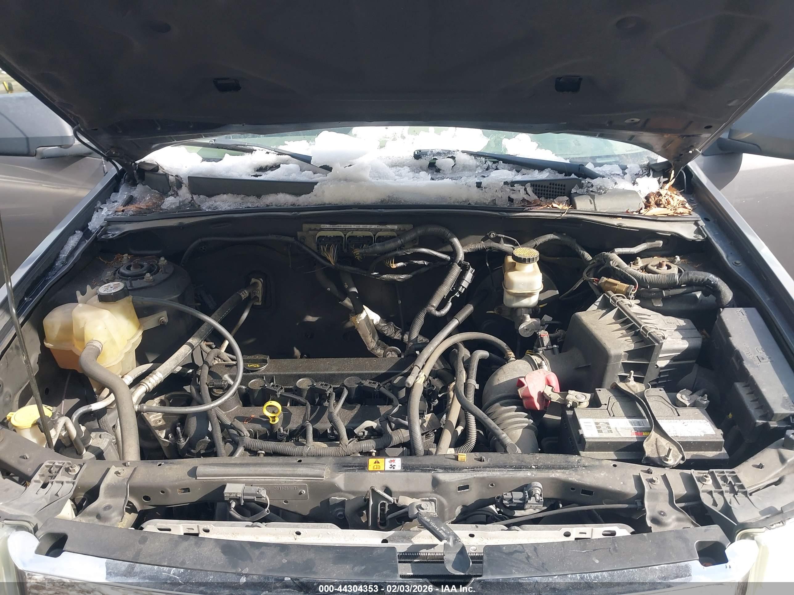 FORD ESCAPE image 10