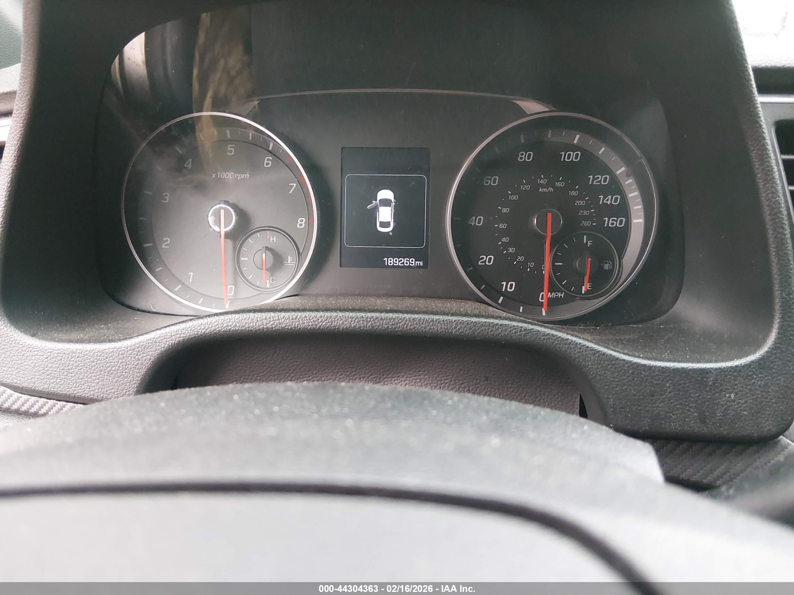 HYUNDAI ELANTRA image 7
