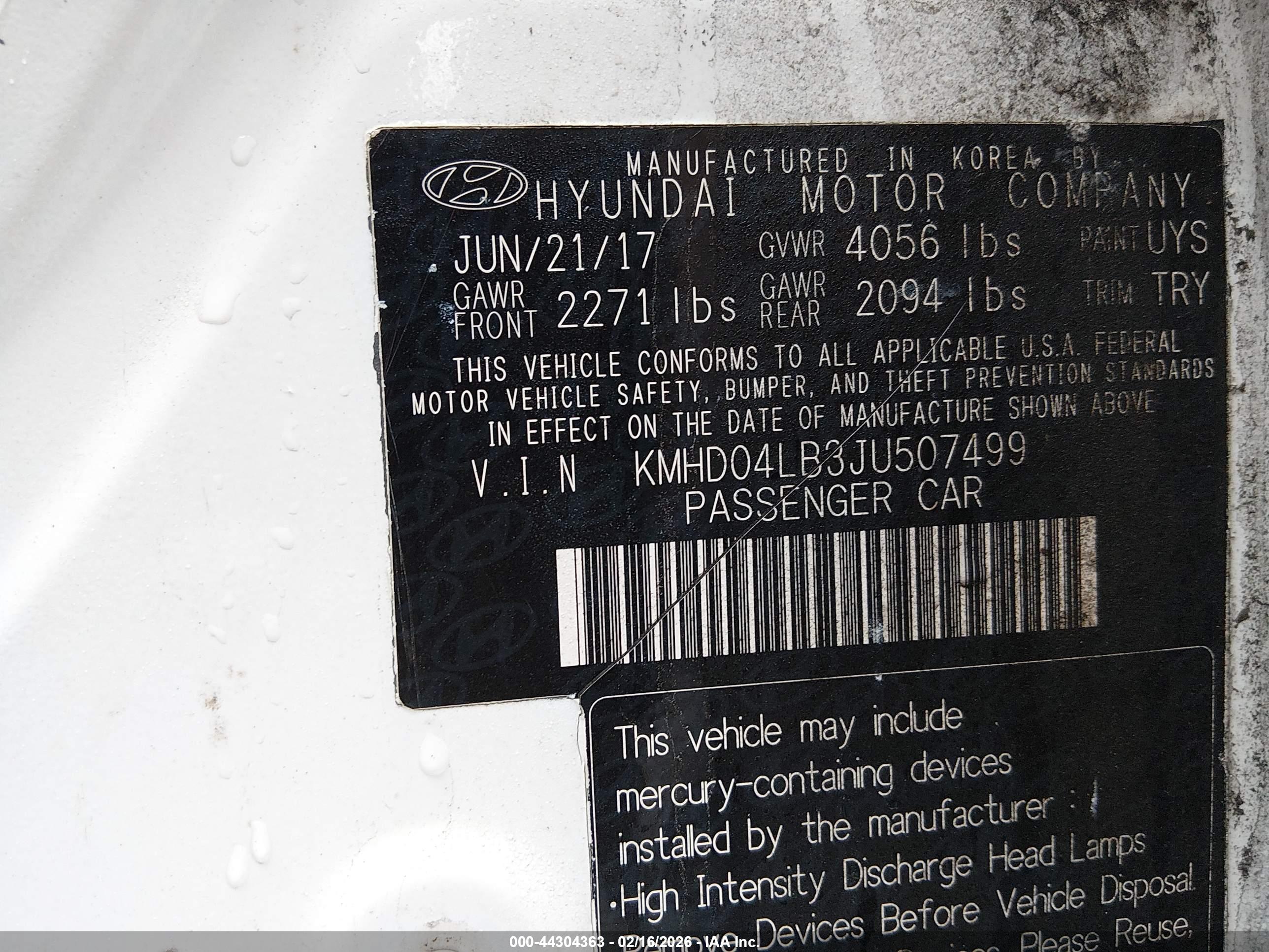HYUNDAI ELANTRA image 9