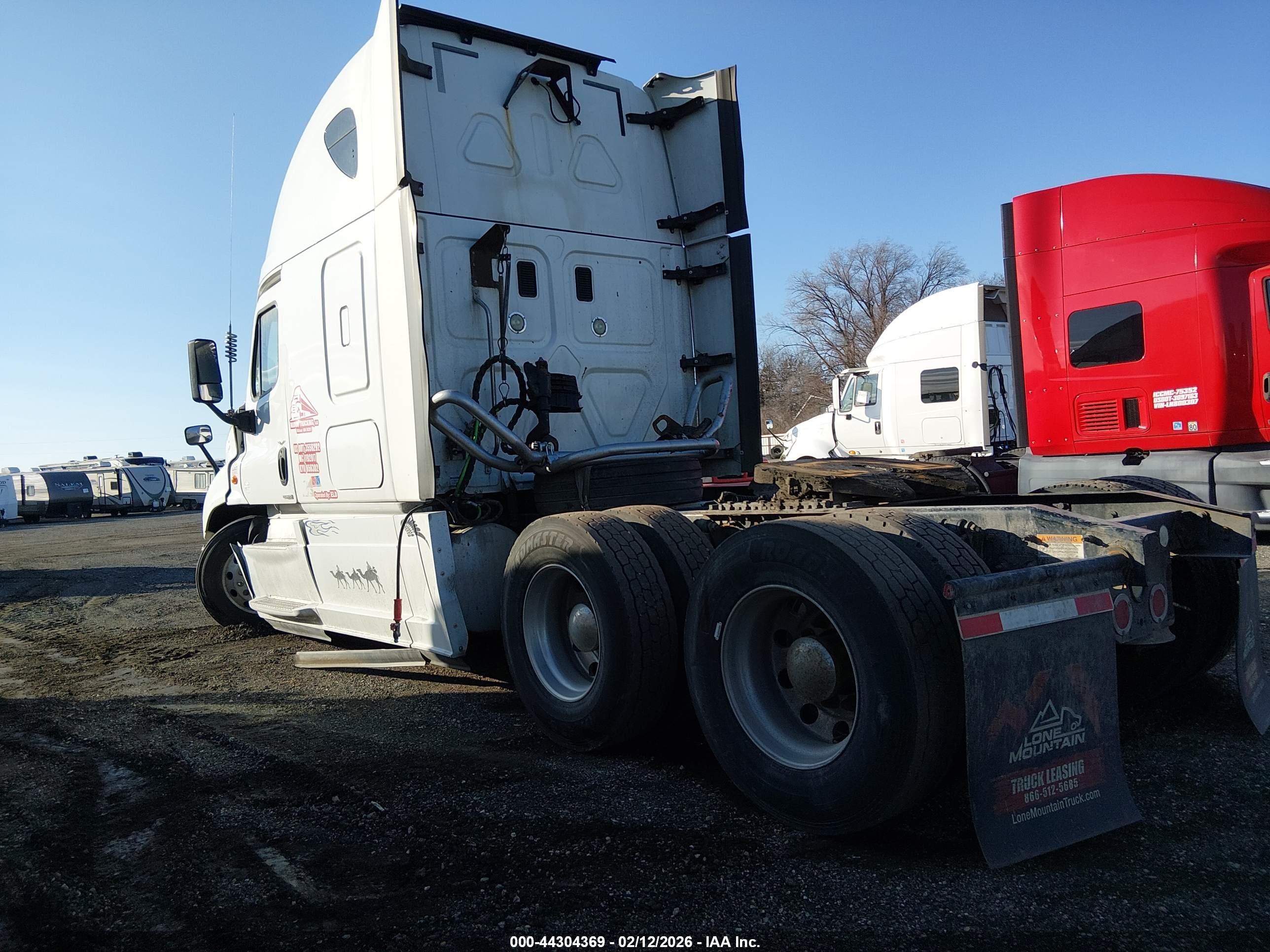 FREIGHTLINER CASCADIA image 3