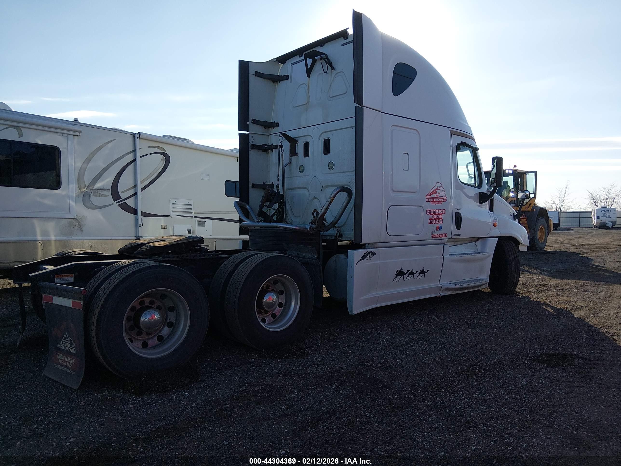 FREIGHTLINER CASCADIA image 4