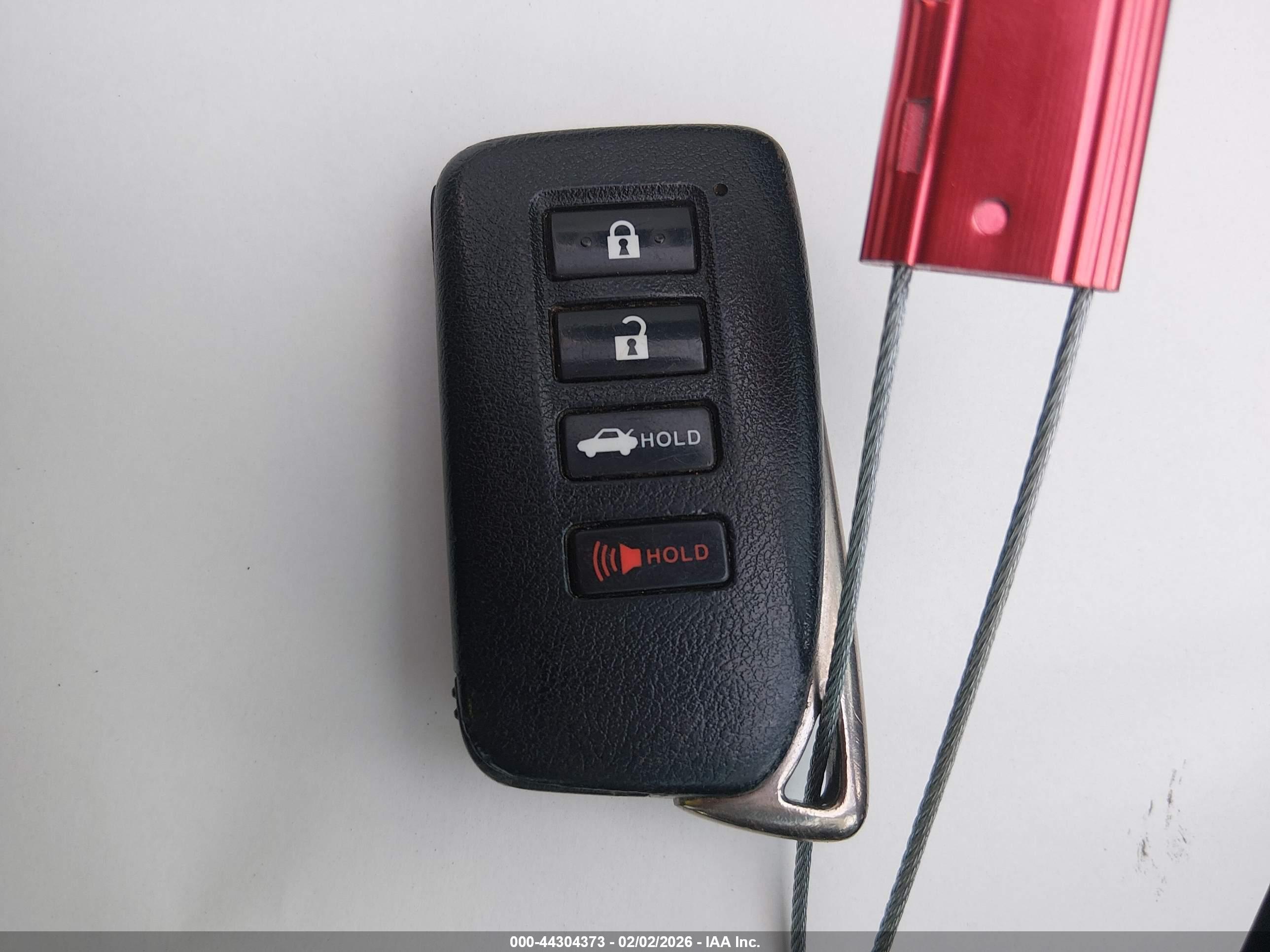 LEXUS ES image 11