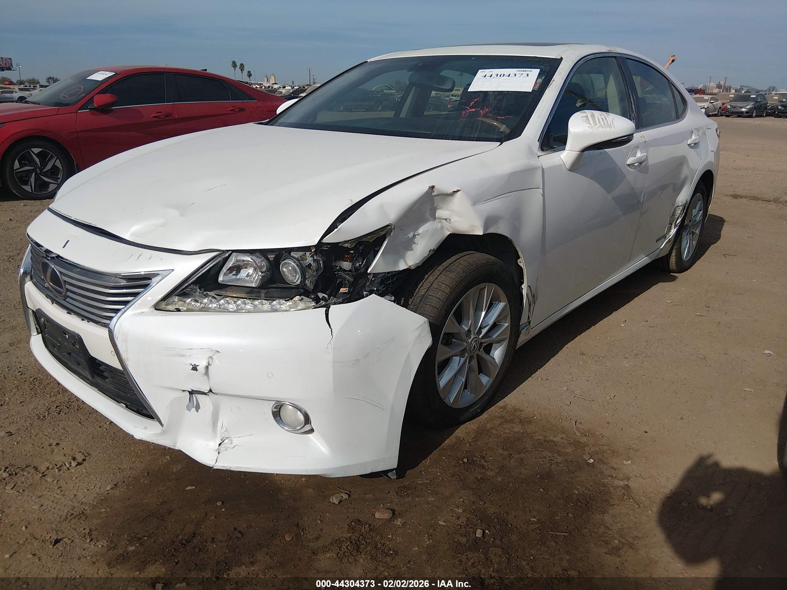 LEXUS ES image 6
