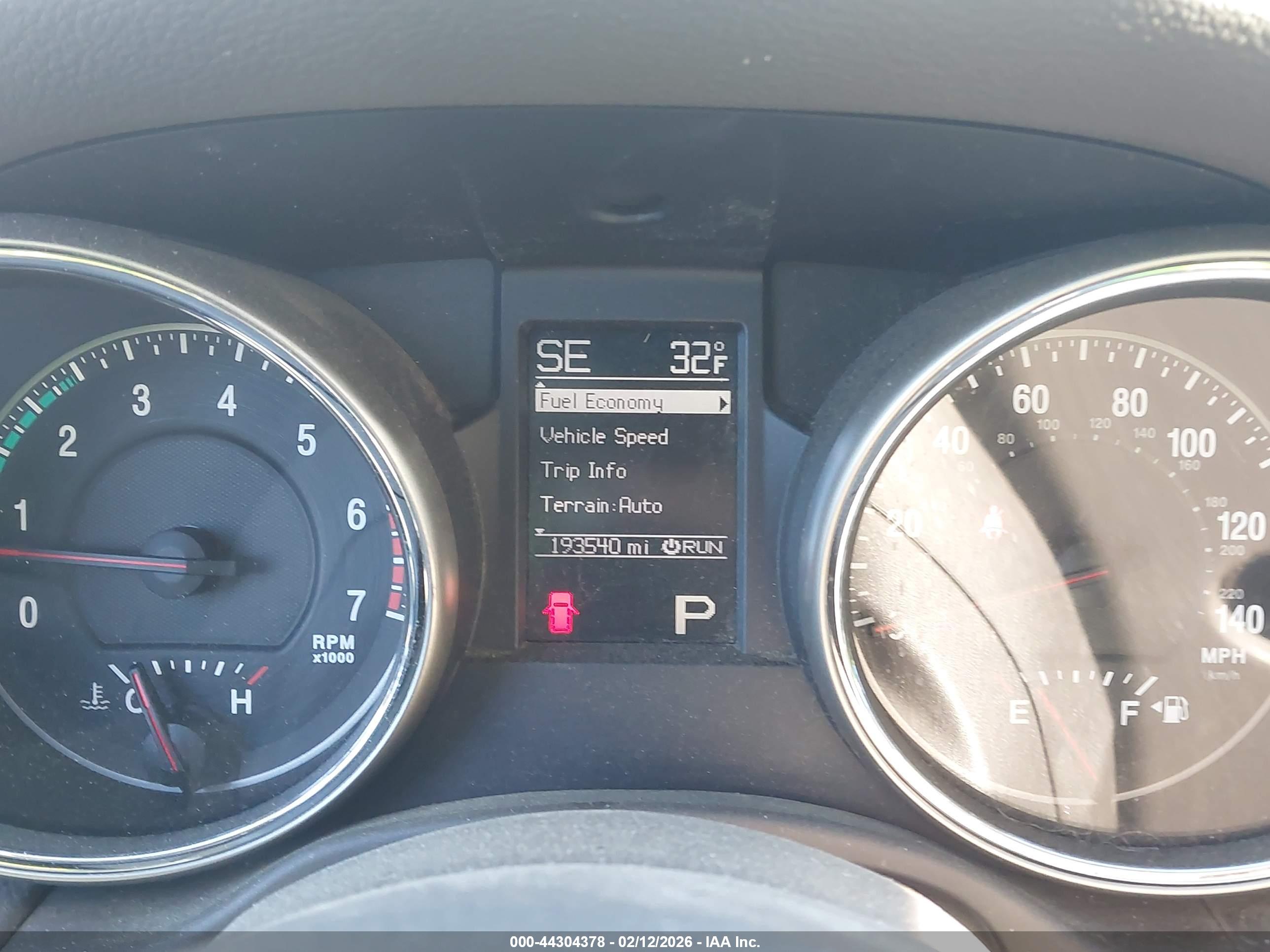 JEEP GRAND image 7