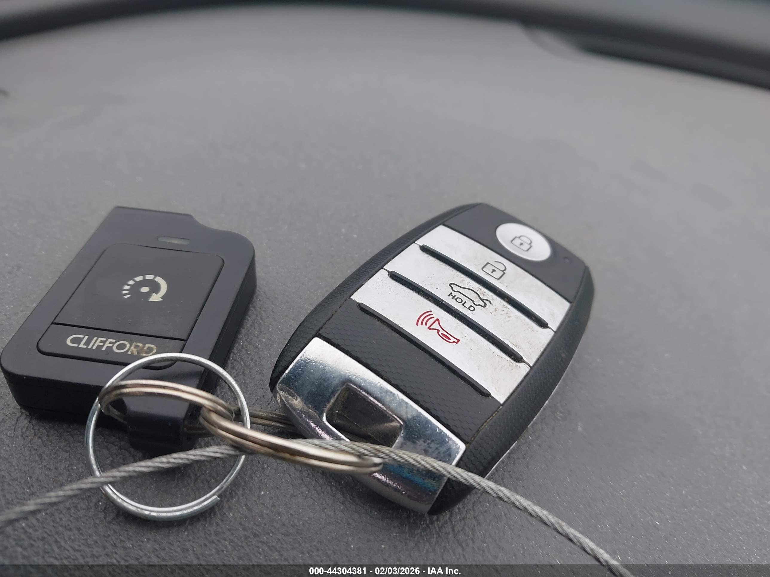KIA OPTIMA image 11