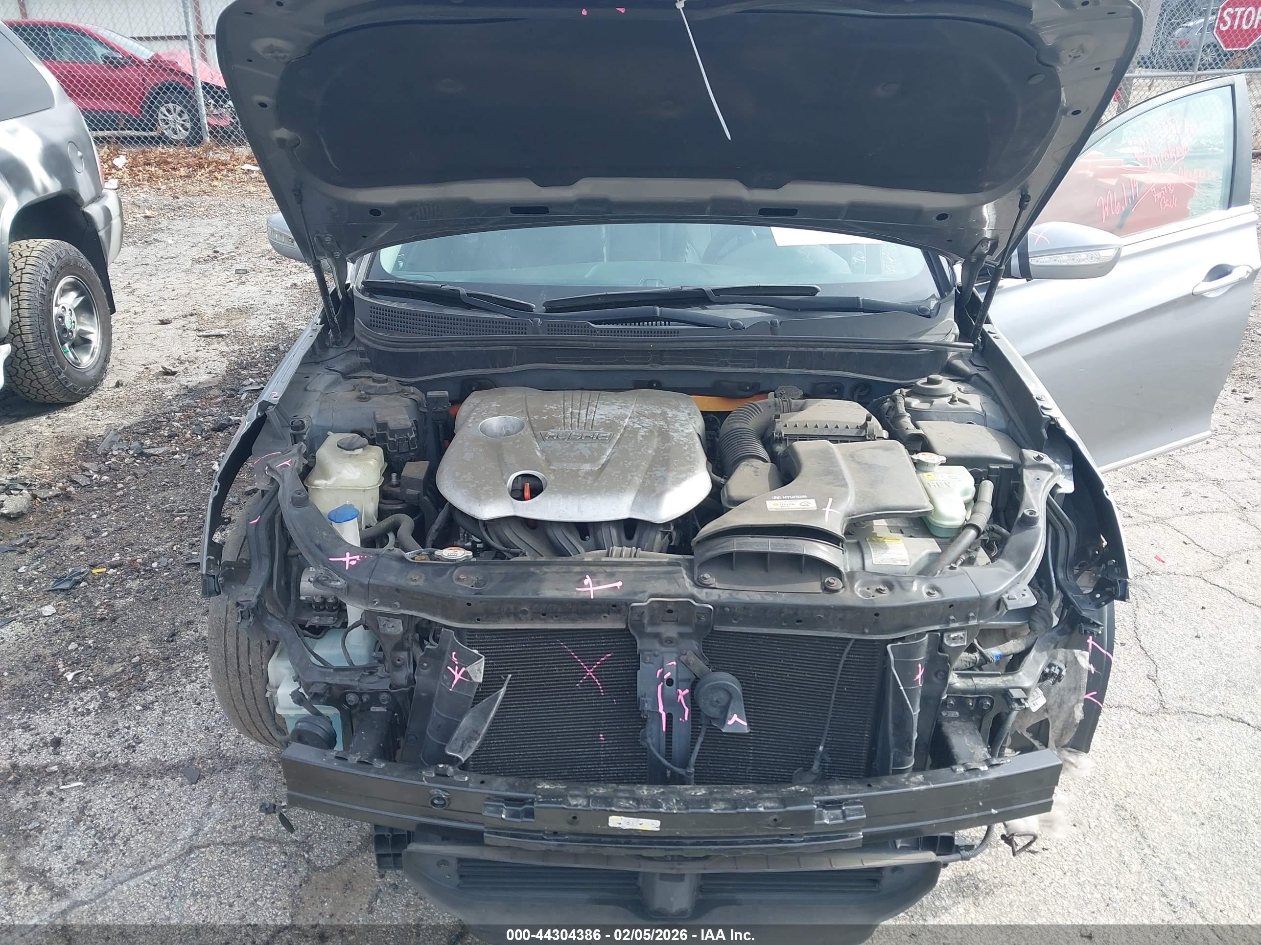 HYUNDAI SONATA image 10