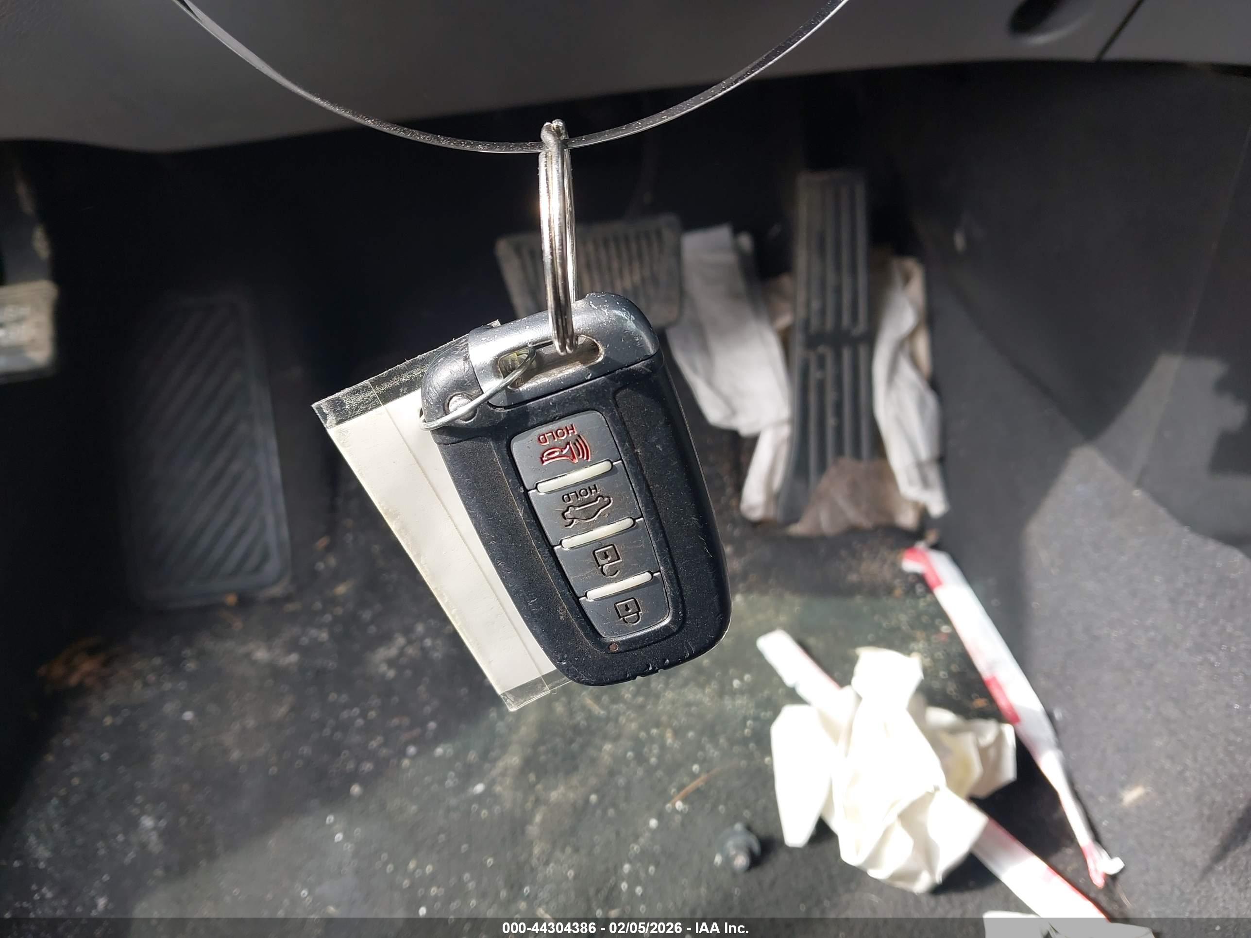 HYUNDAI SONATA image 11