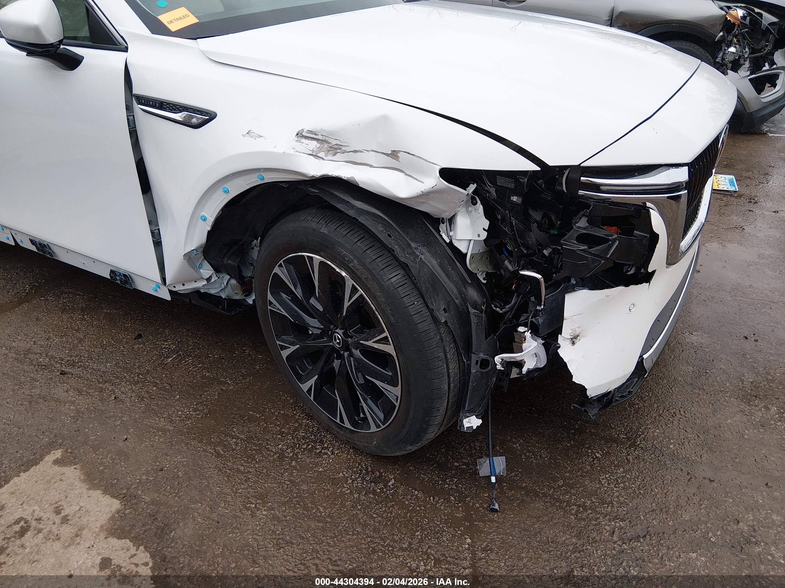 MAZDA CX-90 image 6