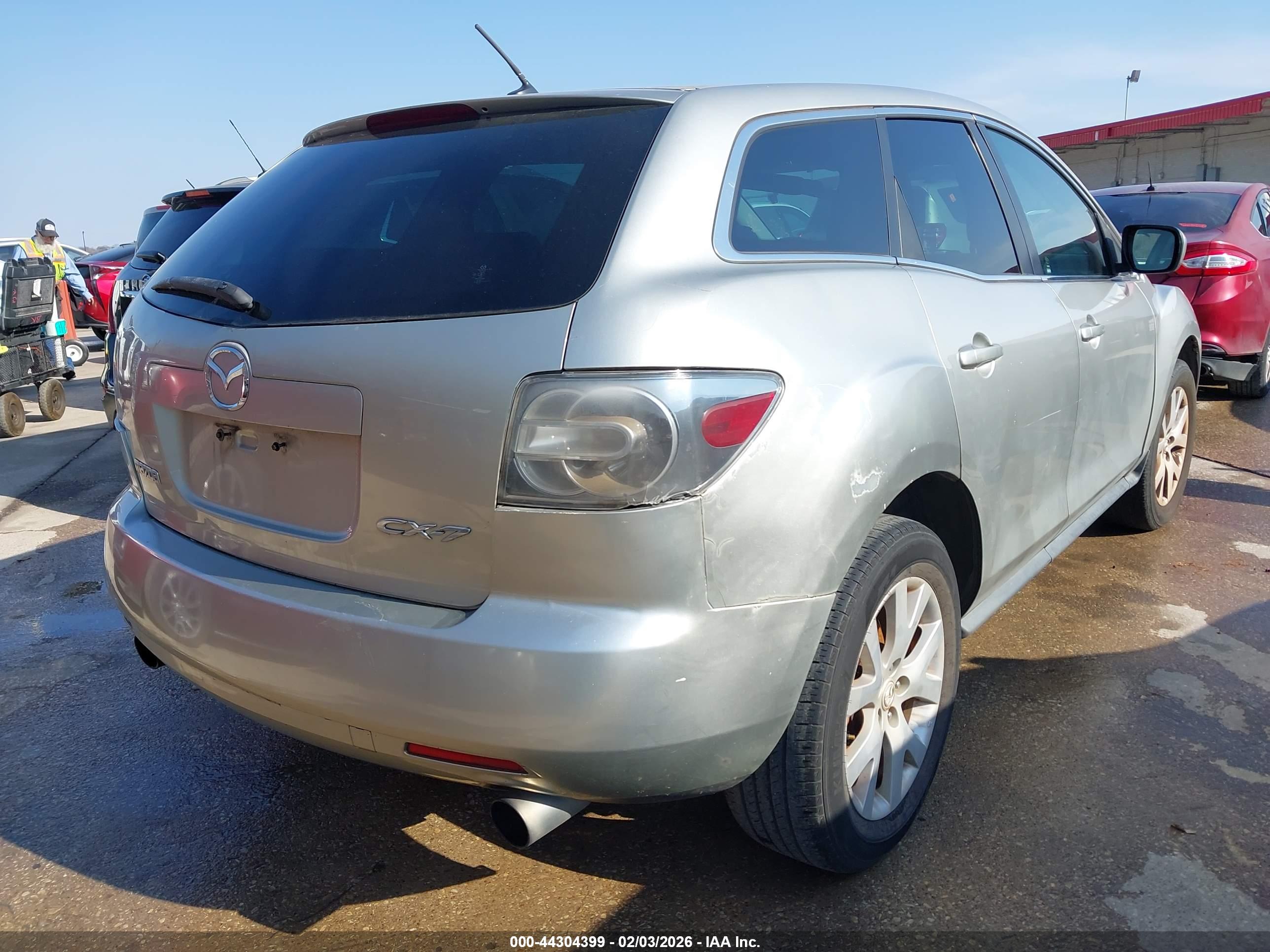 MAZDA CX-7 image 4
