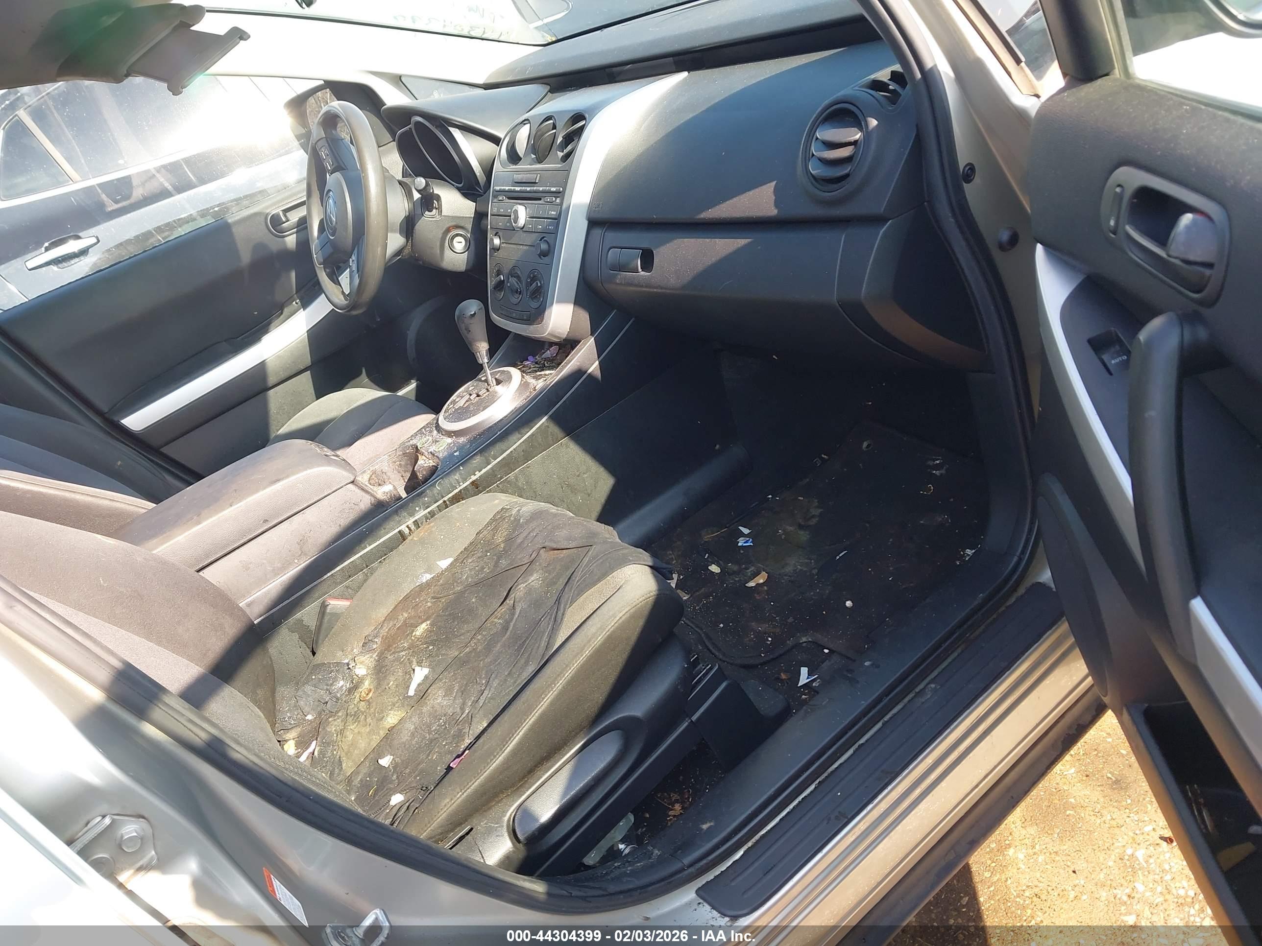 MAZDA CX-7 image 5