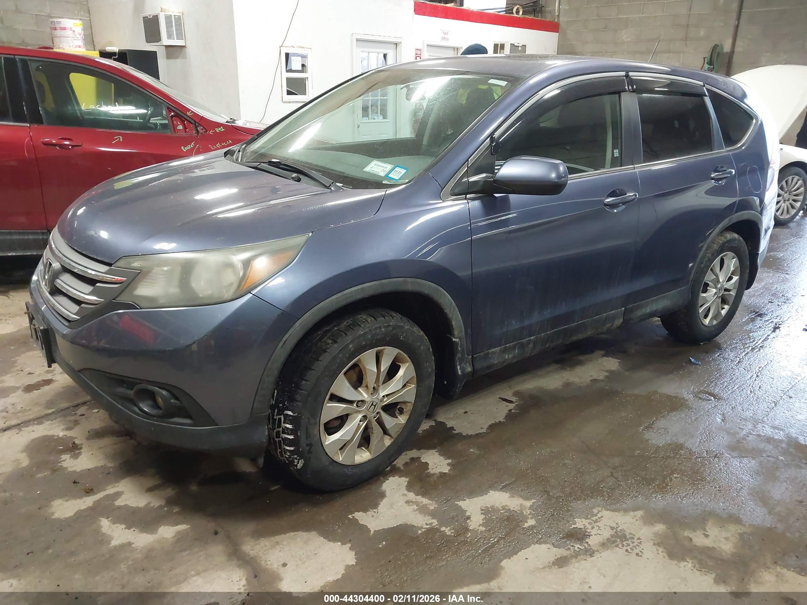 HONDA CR-V image 2