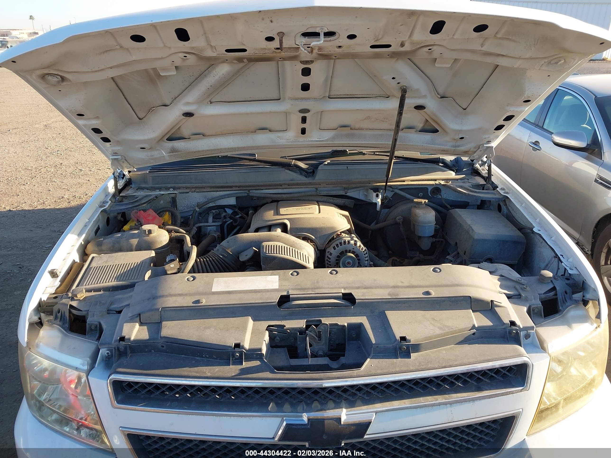 CHEVROLET TAHOE image 10