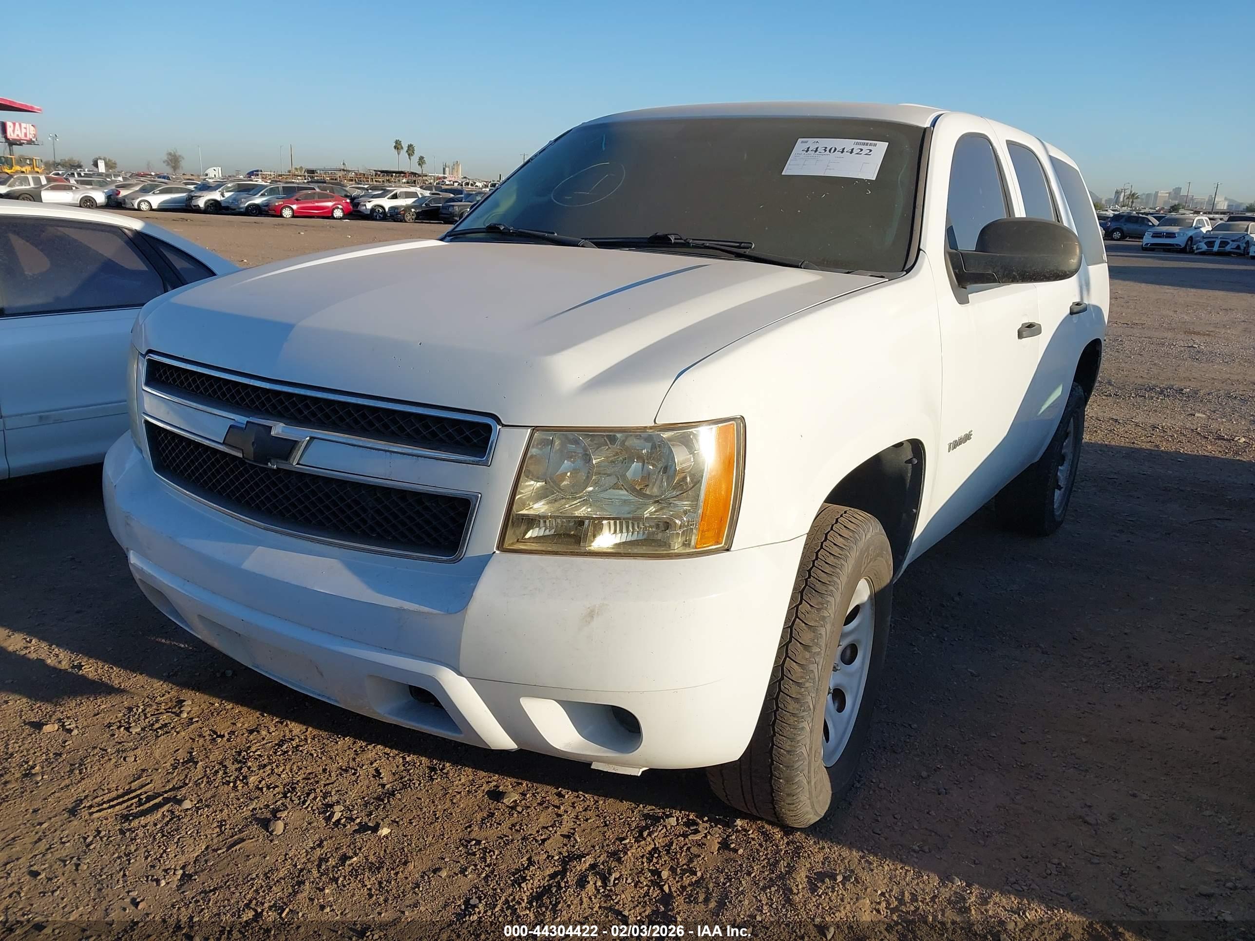 CHEVROLET TAHOE image 2