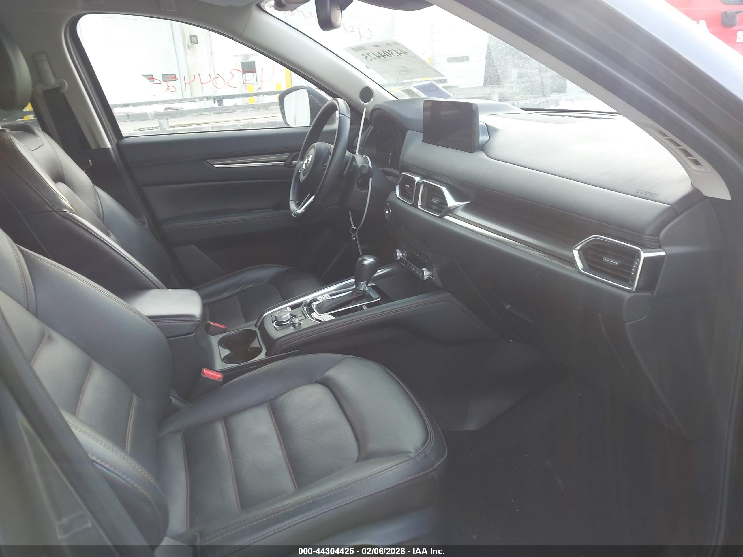 MAZDA CX-5 image 5