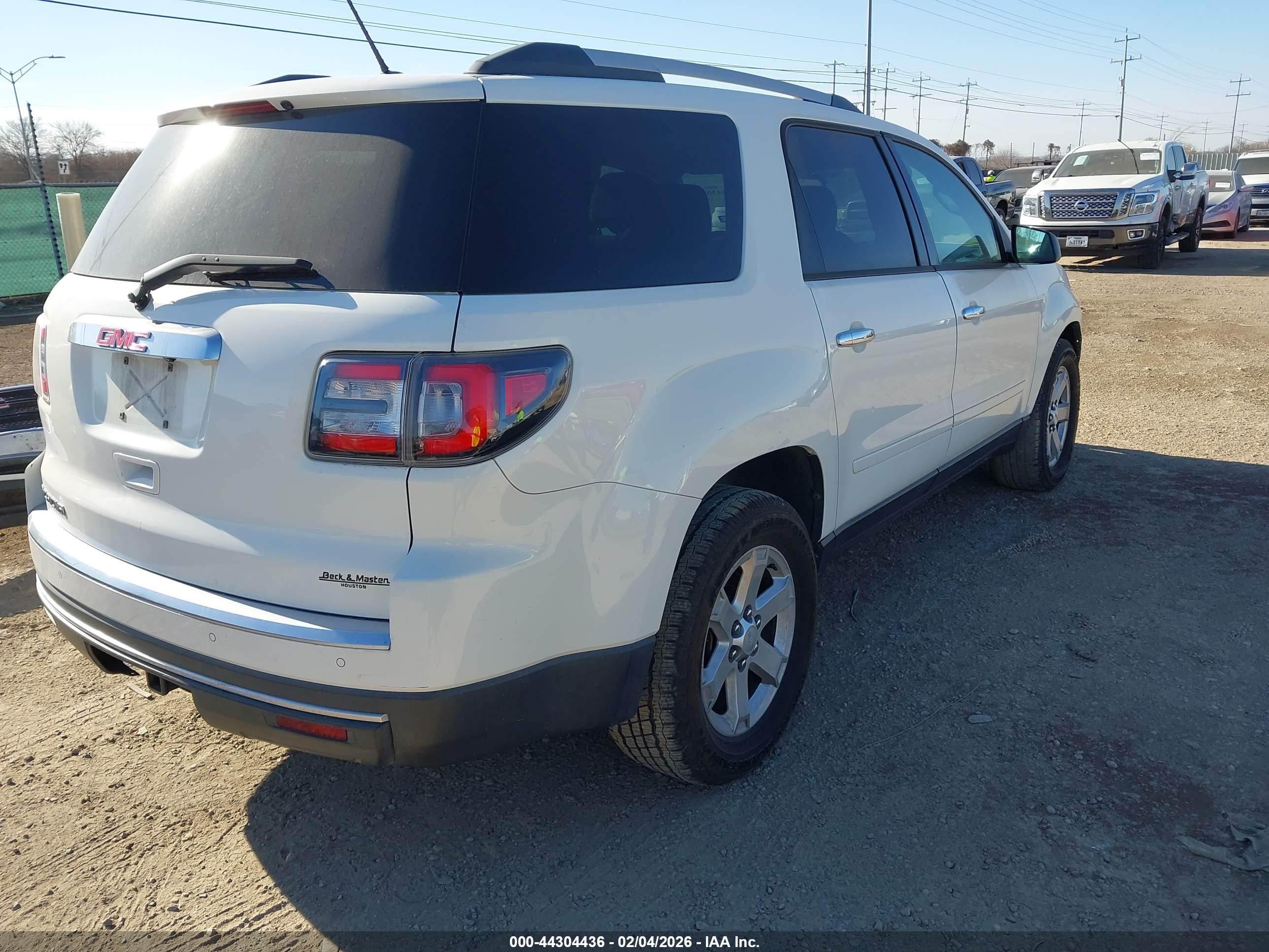 GMC ACADIA image 4