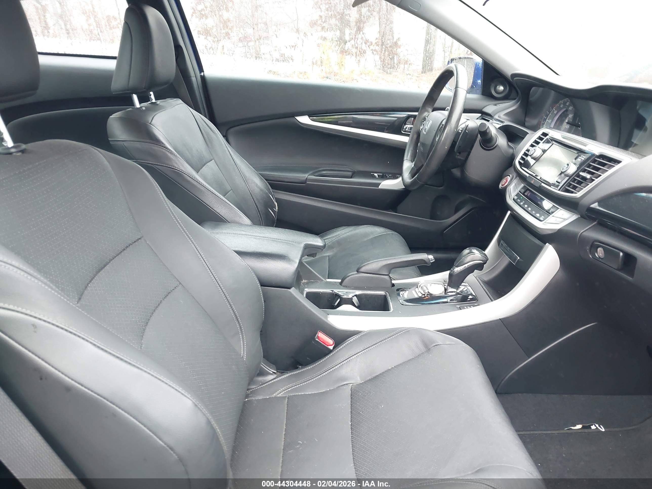 HONDA ACCORD image 5