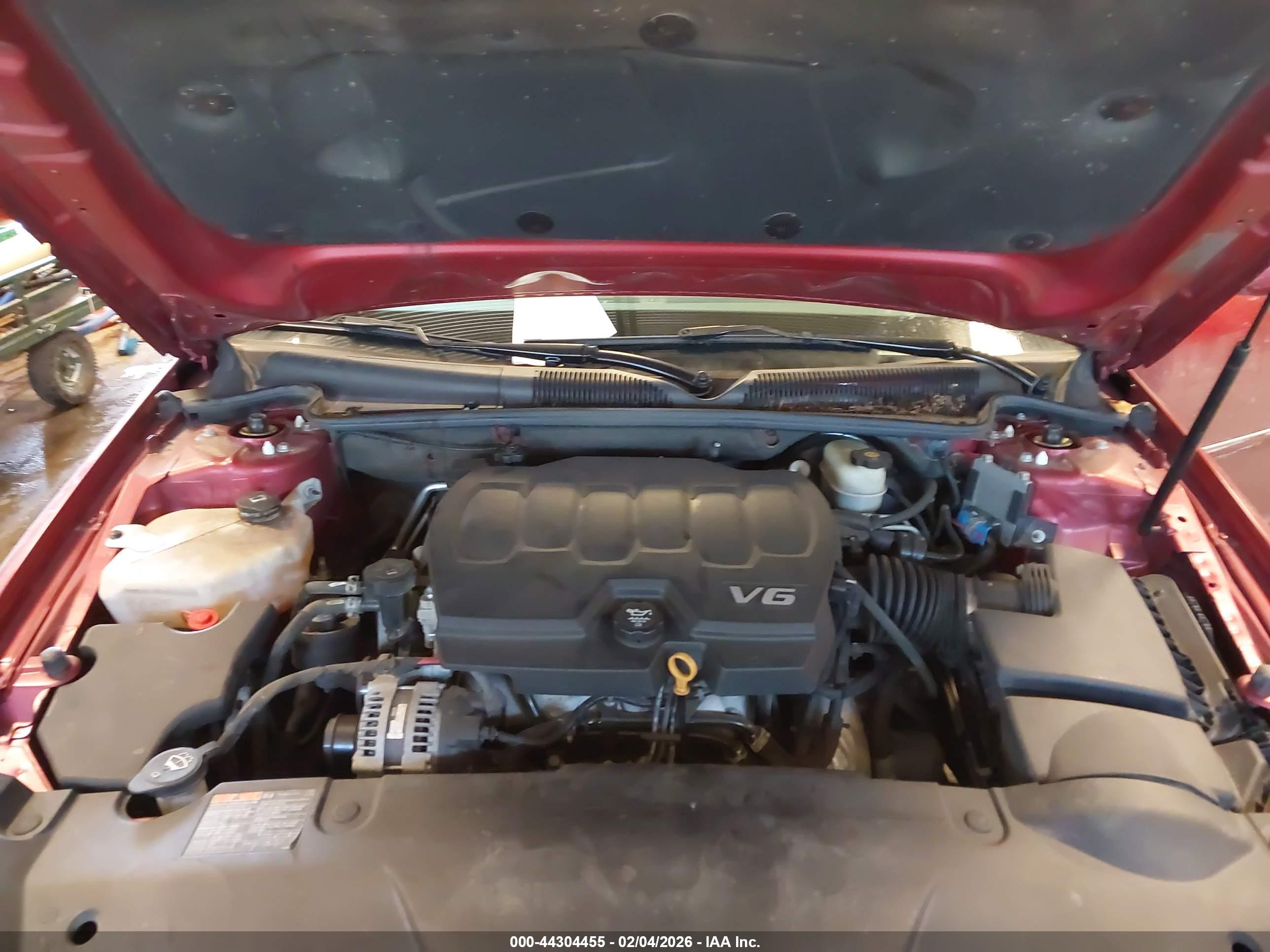 BUICK LUCERNE image 10