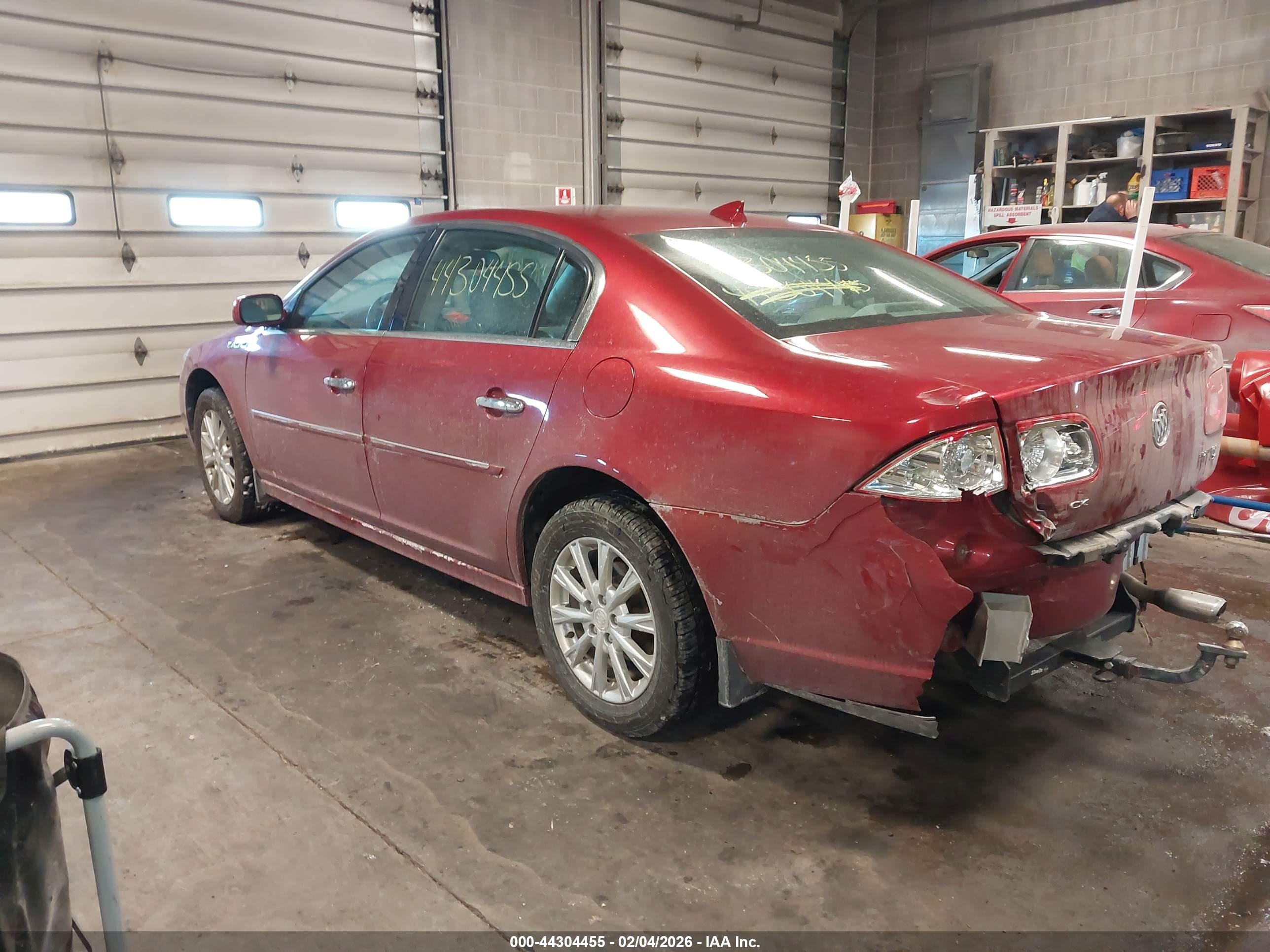 BUICK LUCERNE image 3