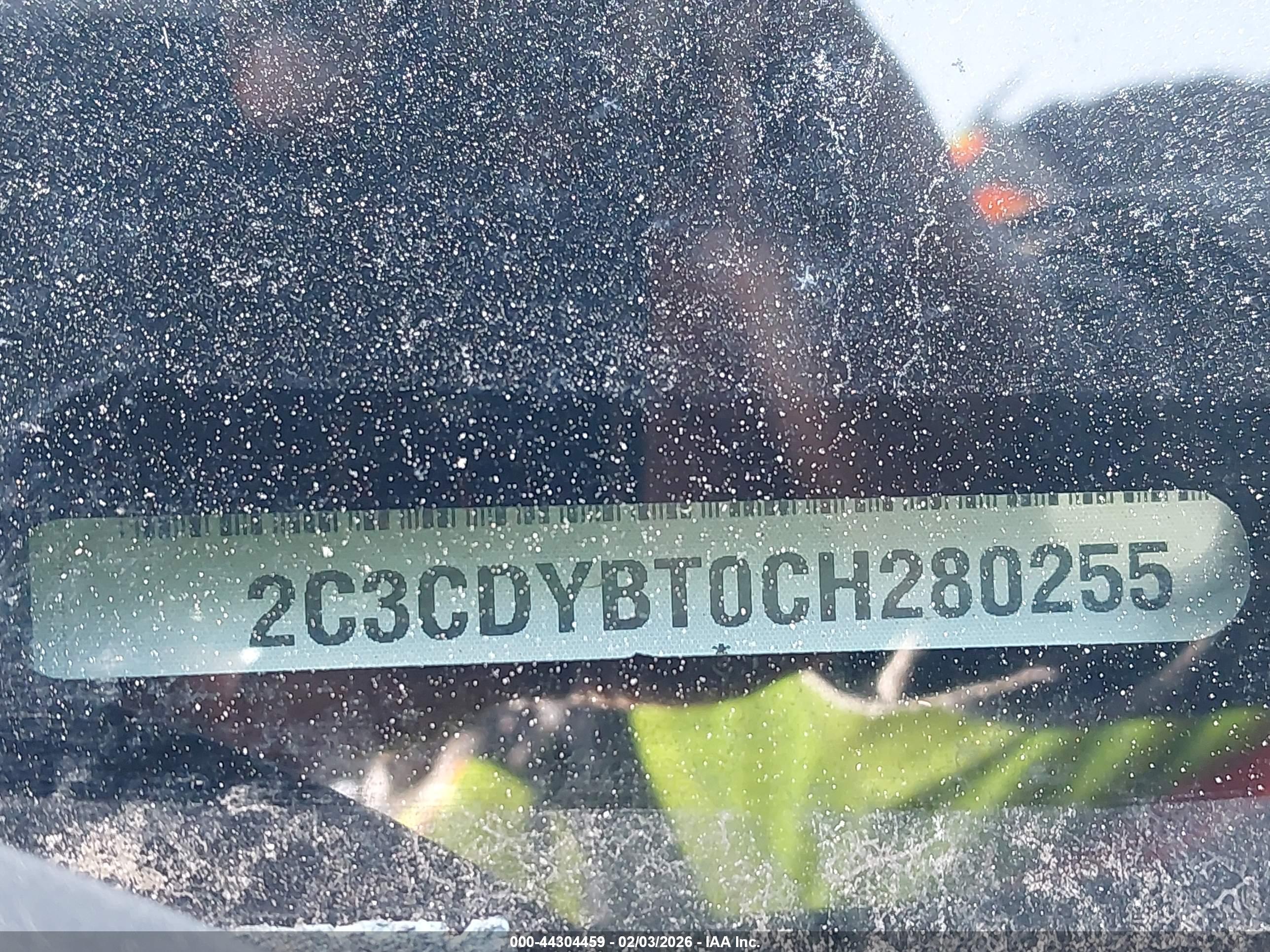DODGE CHALLENGER image 9