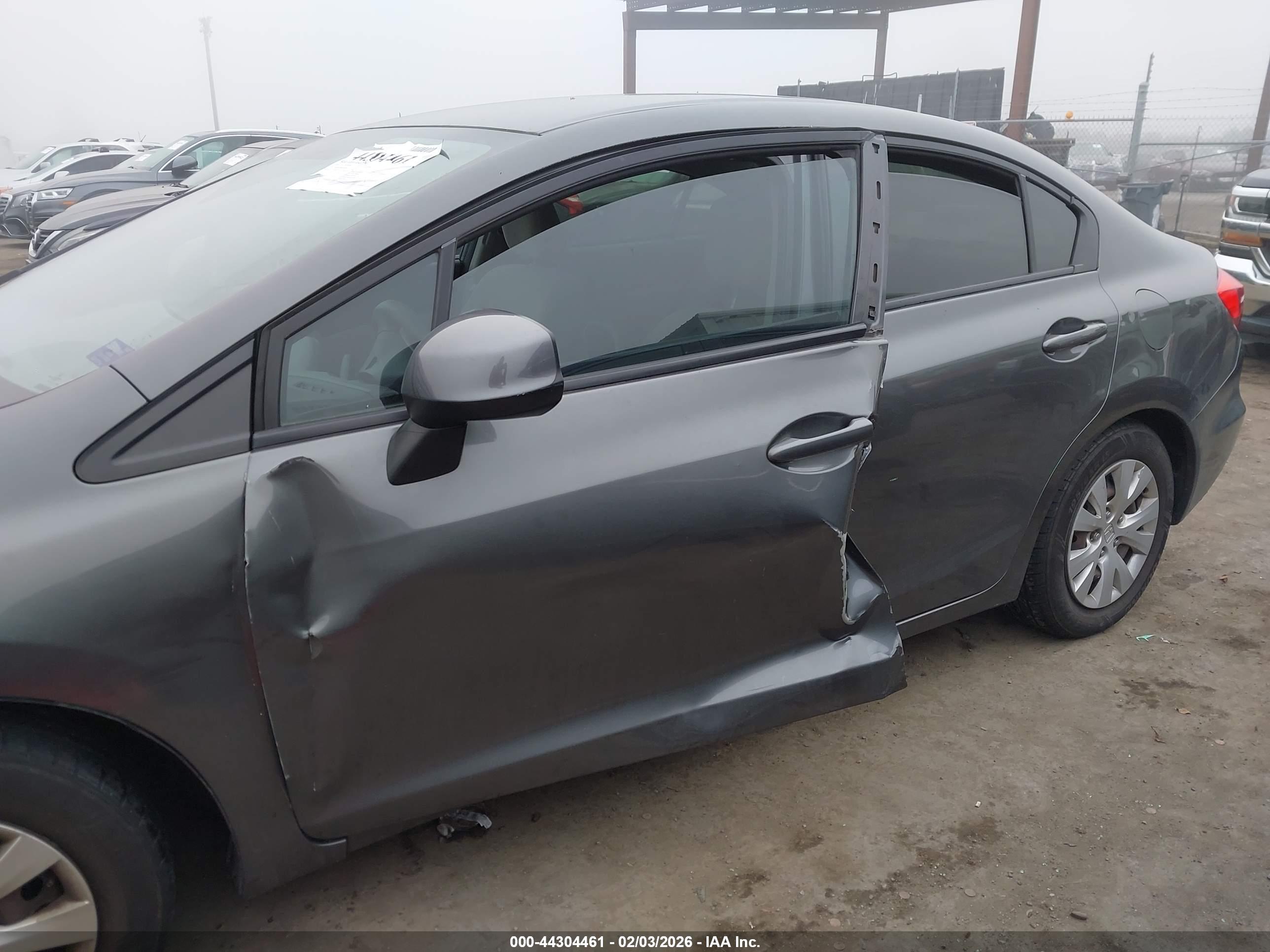 HONDA CIVIC image 6