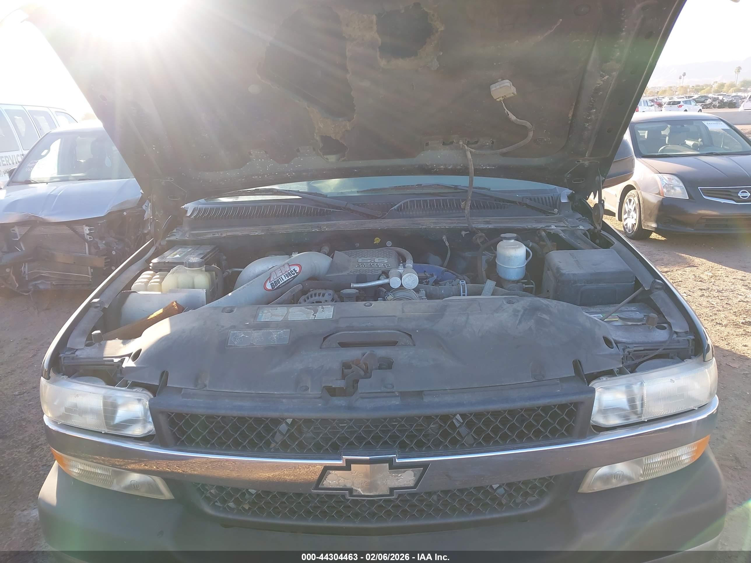 CHEVROLET SILVERADO image 10