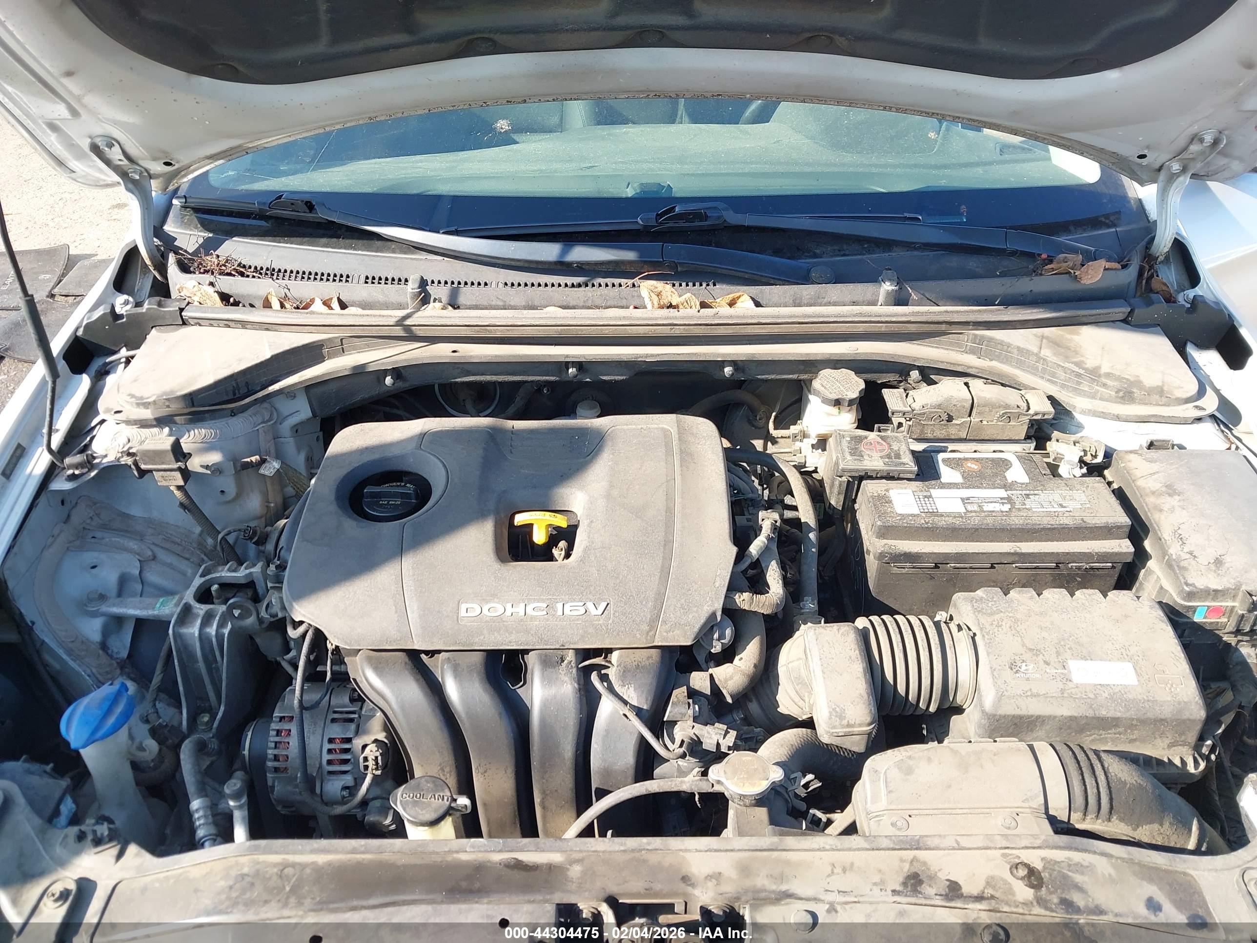 HYUNDAI ELANTRA image 10