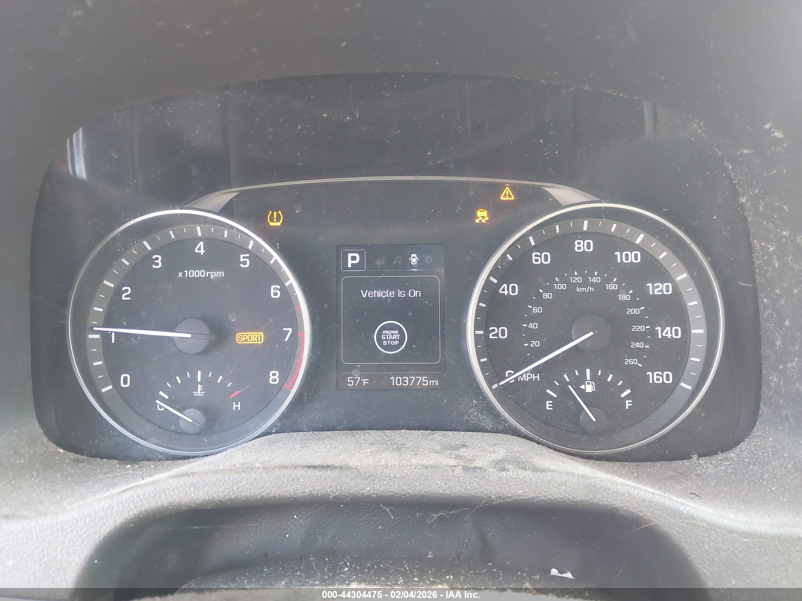 HYUNDAI ELANTRA image 7