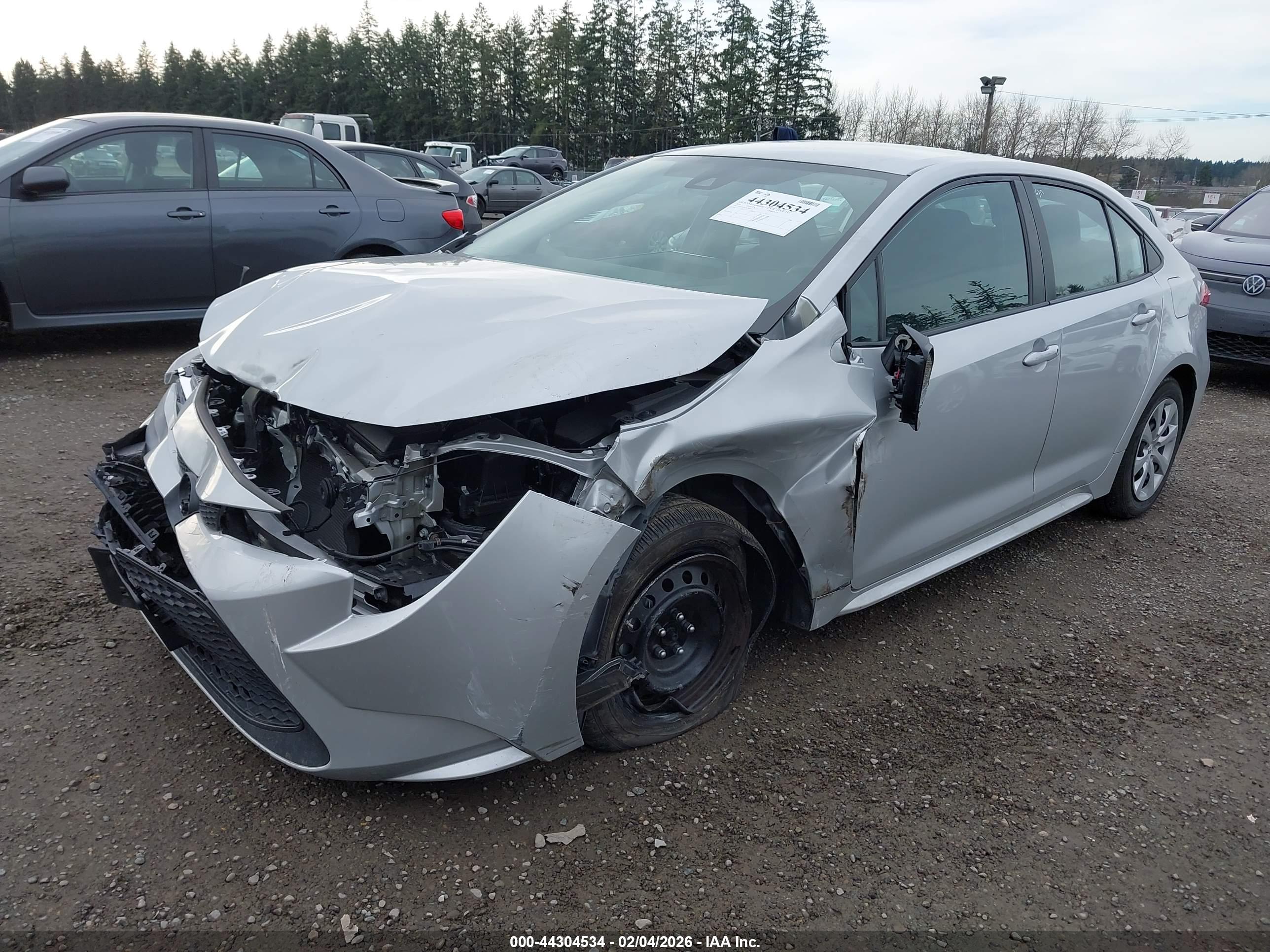 TOYOTA COROLLA image 2
