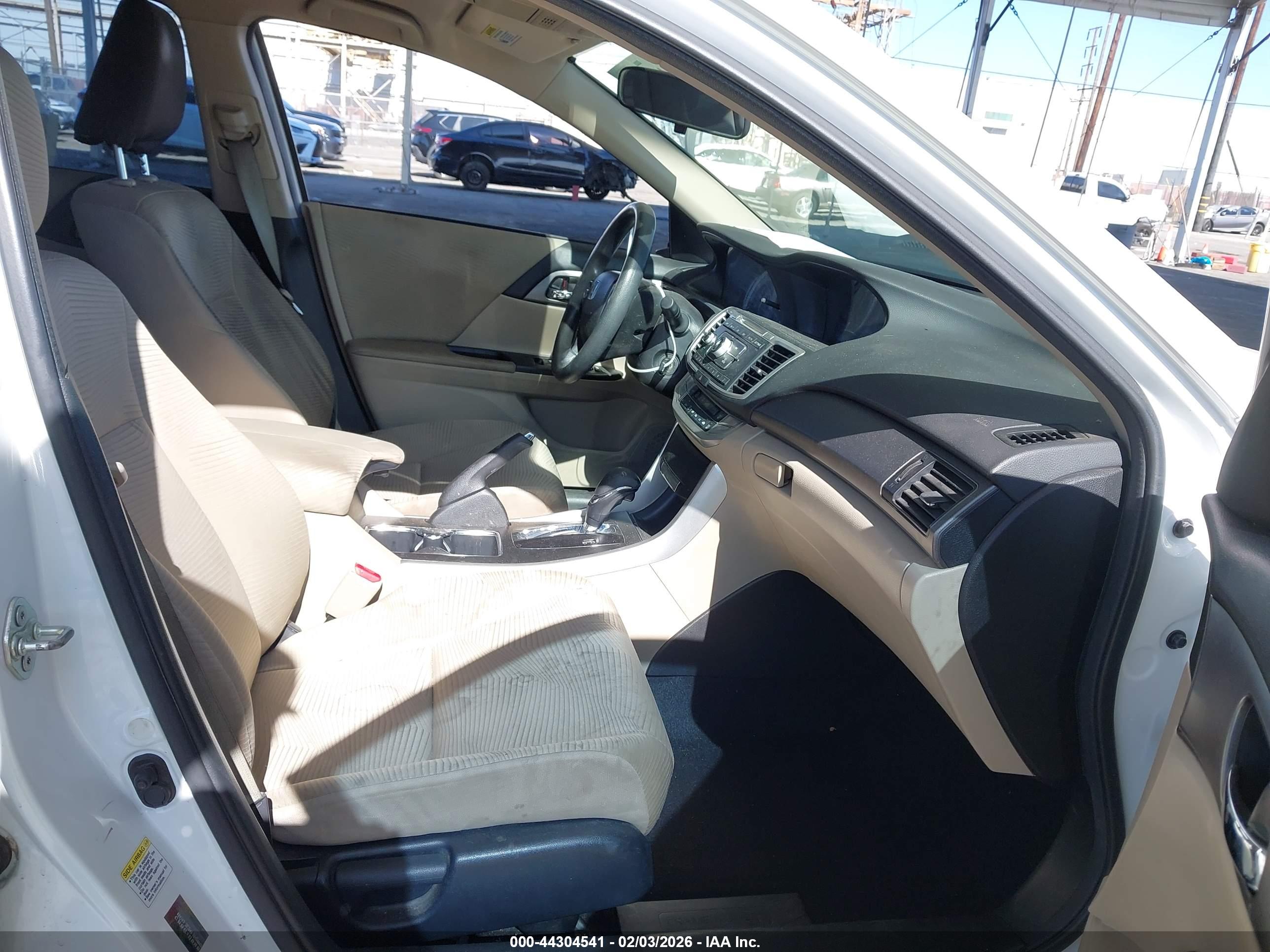 HONDA ACCORD image 5