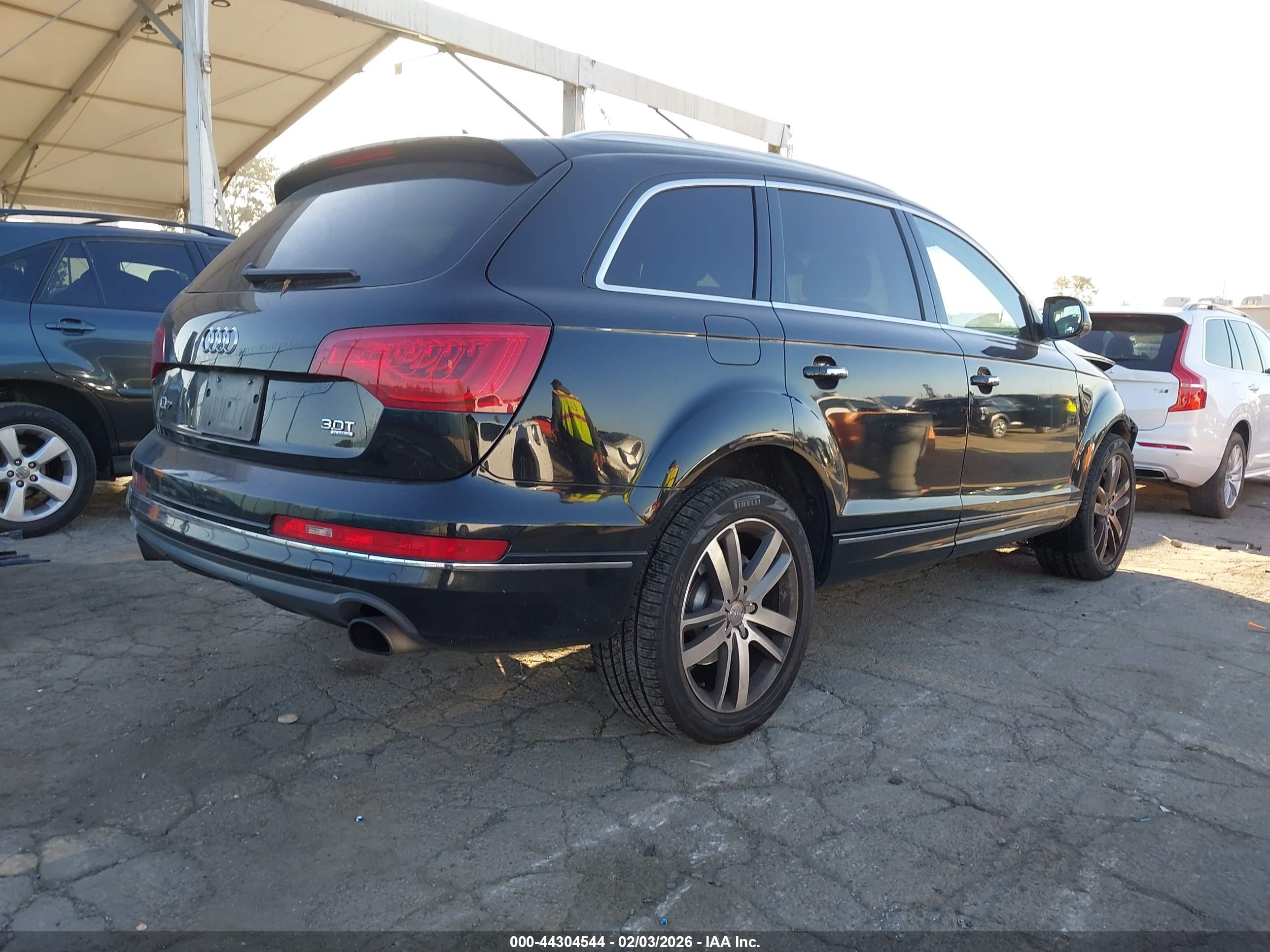 AUDI Q7 image 4