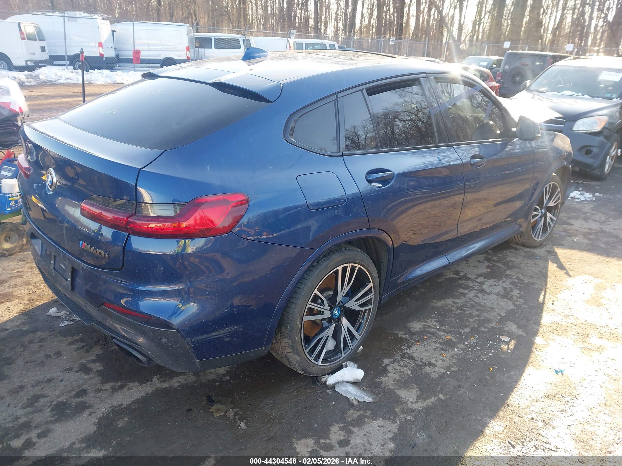 BMW X4 image 4